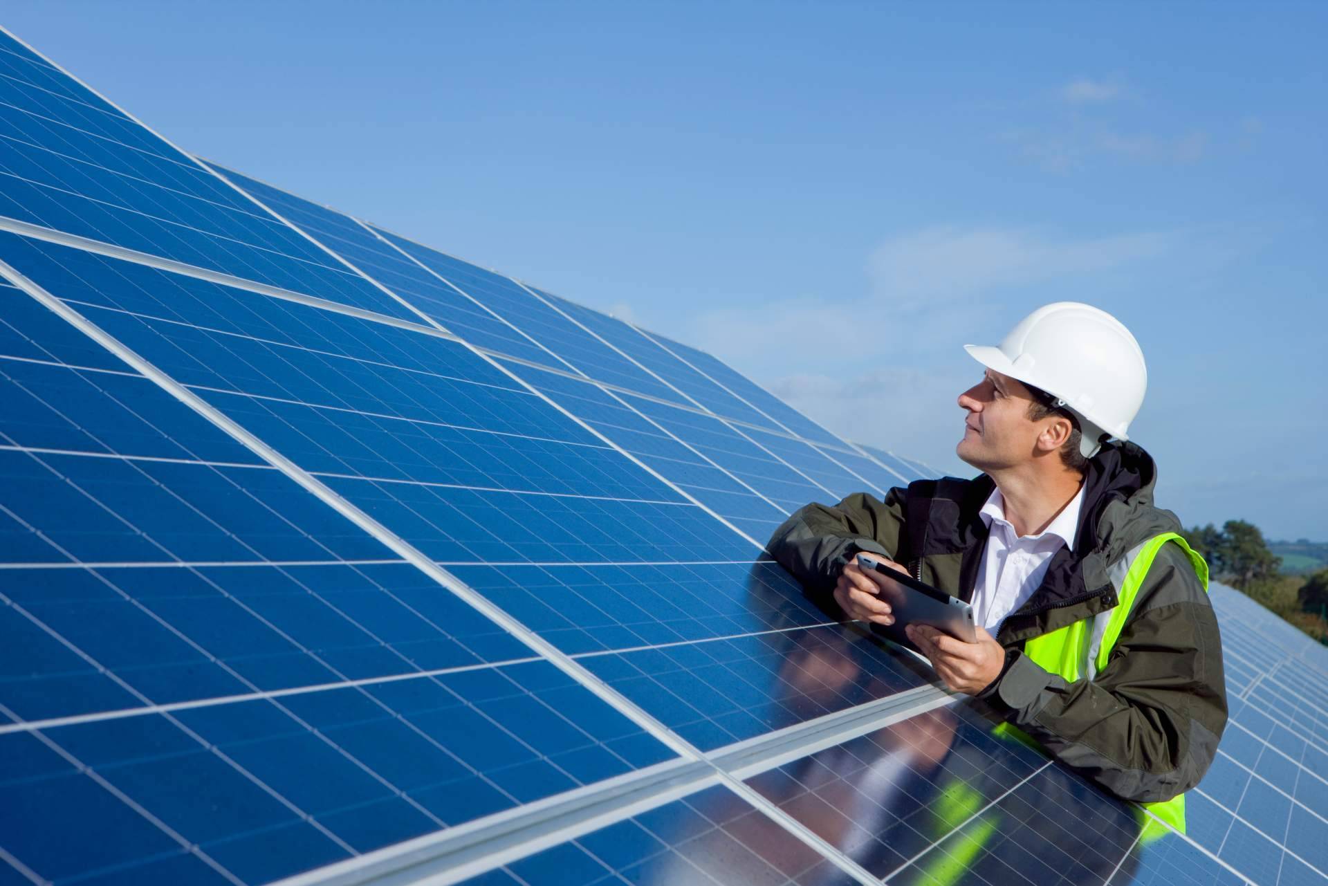 Los consejos de Soof para saber si un panel solar es de buena calidad