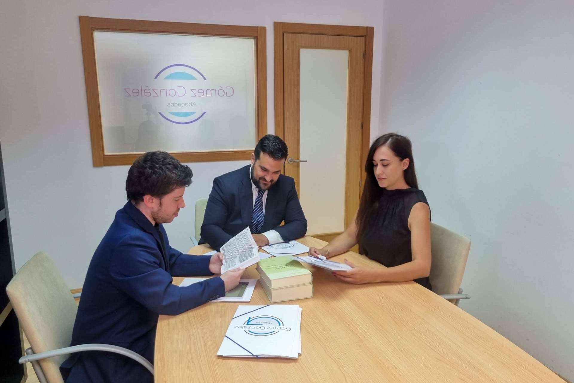 Desahucio express en Madrid con DABOGADOS