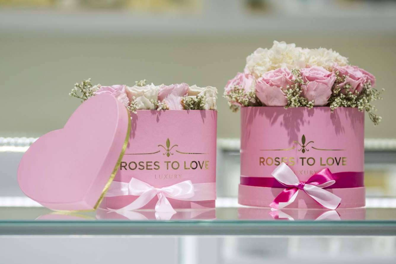 Regalar rosas preservadas con Roses To Love