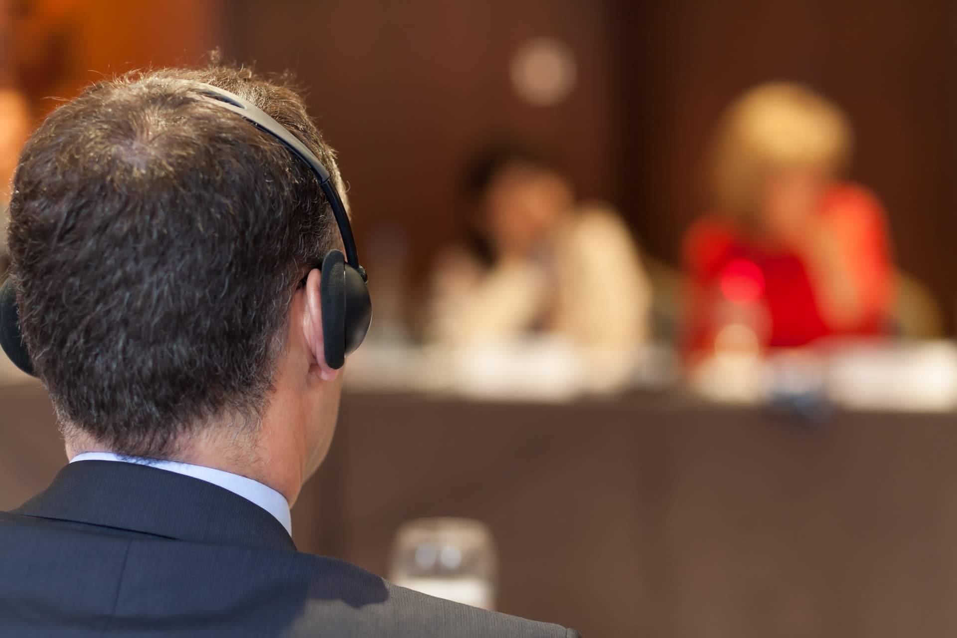 Euterpe Translations ofrece servicios de traducción simultánea en Valencia