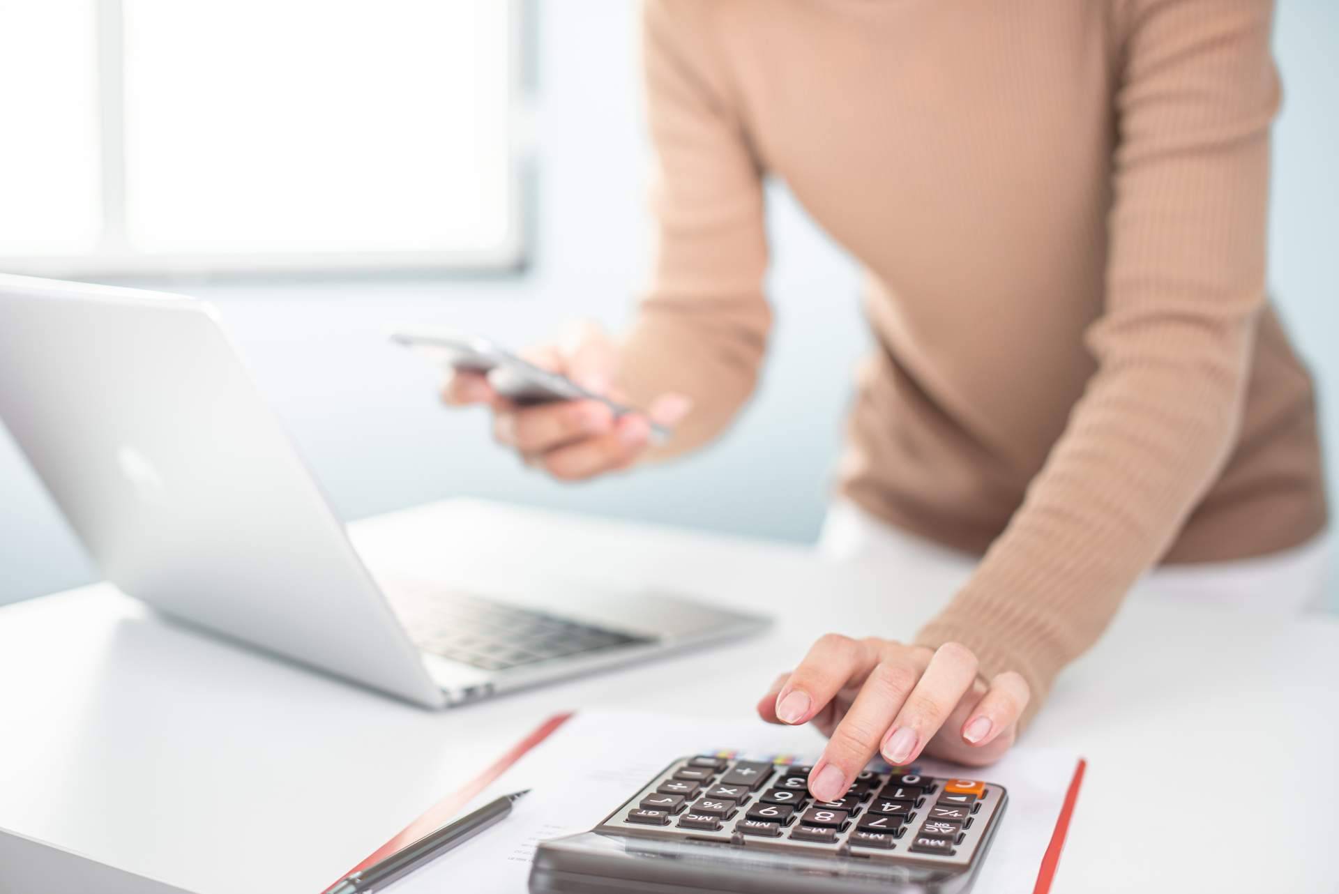 Trading Algorítmico con Python, una tendencia al alza que combina matemáticas, finanzas y programación