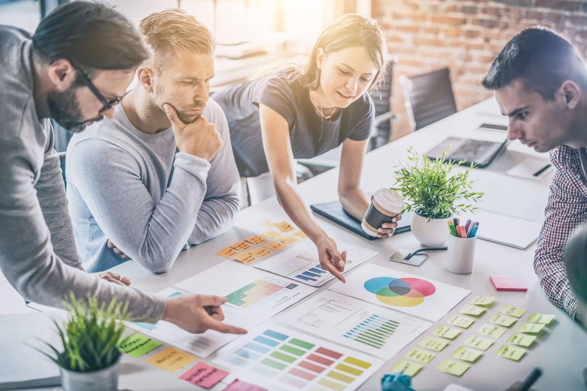 Las empresas necesitan contar con las agencias de marketing digital para su crecimiento