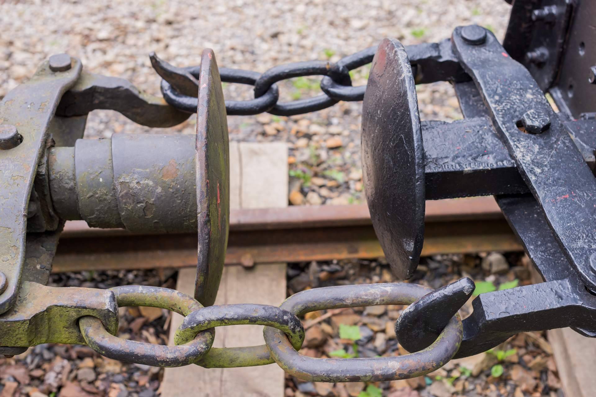 La comercializadora de boats parts dispone de calibrated chains in stainless steel
