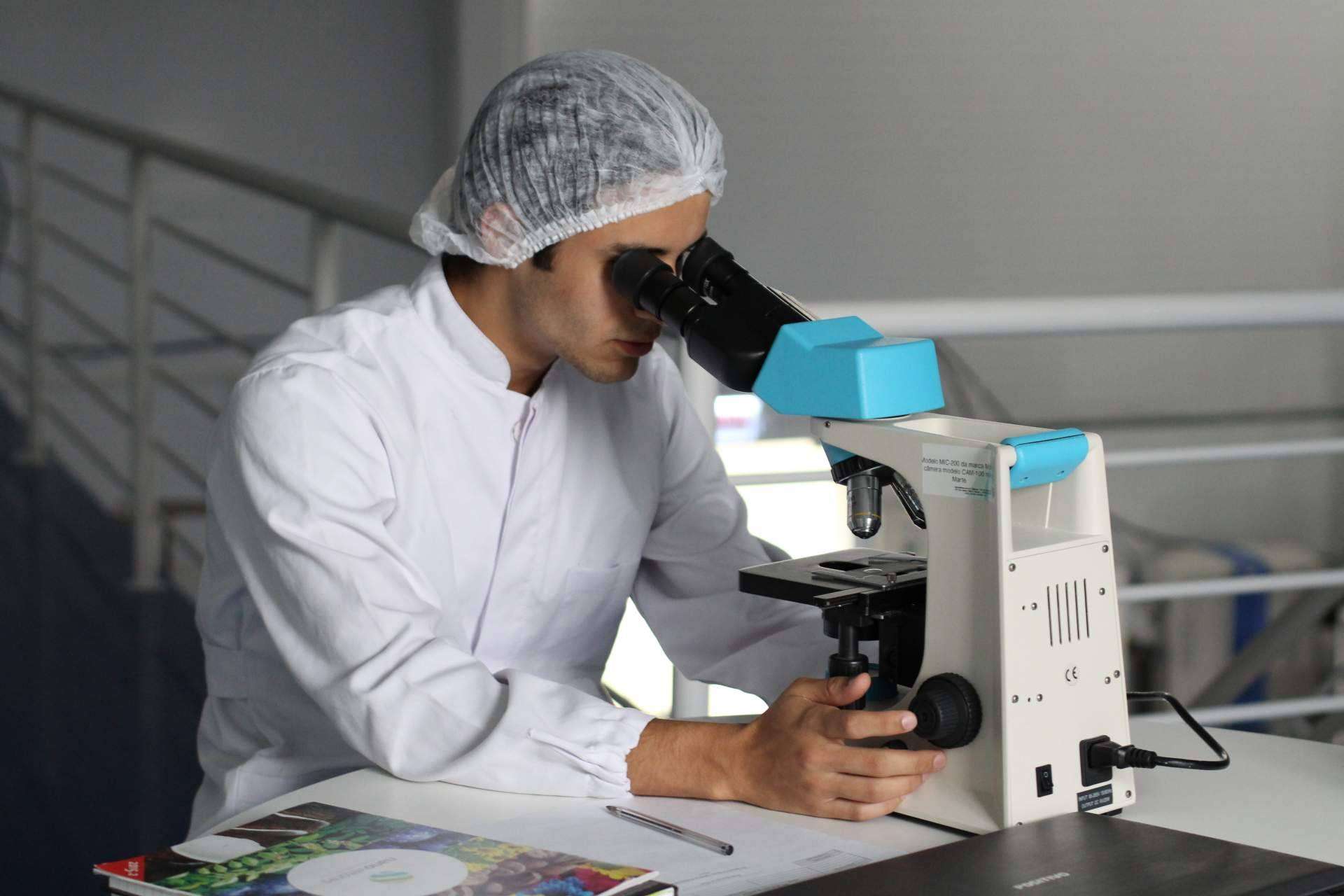 Los expertos de Uromedics explican cuál es el tratamiento para algunas de las patologías que más afectan a los hombres