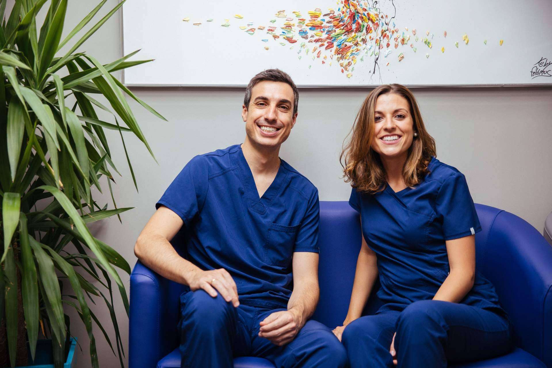 ¿Qué 5 ventajas supone la ortodoncia invisible Invisalign frente a los brackets?, con Dientes Redondos