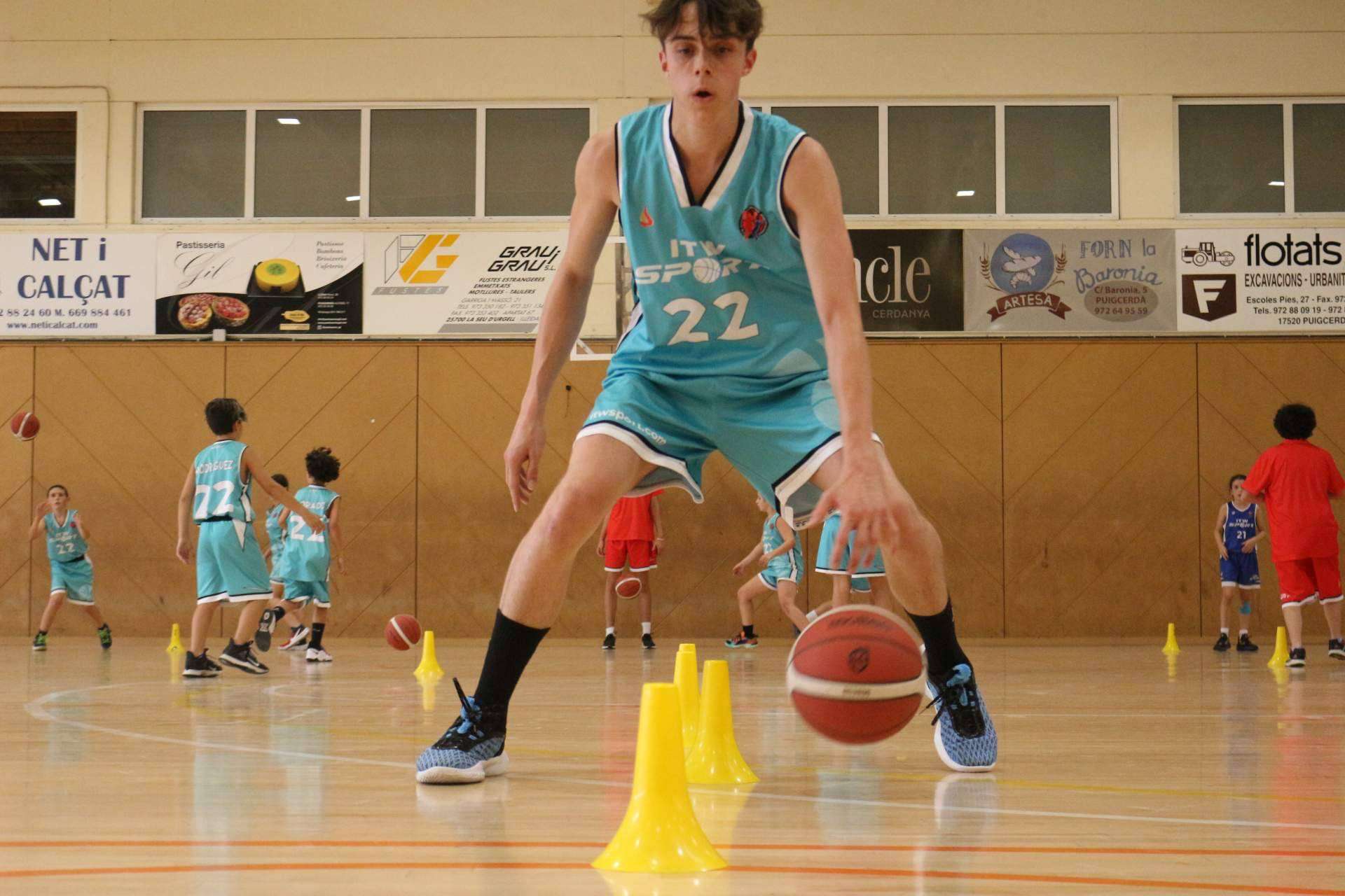 ¿Por qué es importante el entorno de un deportista y tener un coach deportivo?