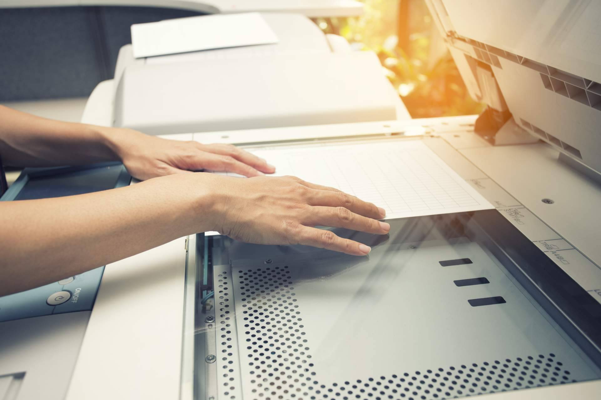 Optimus Prices ofrece la venta de plotter de impresión