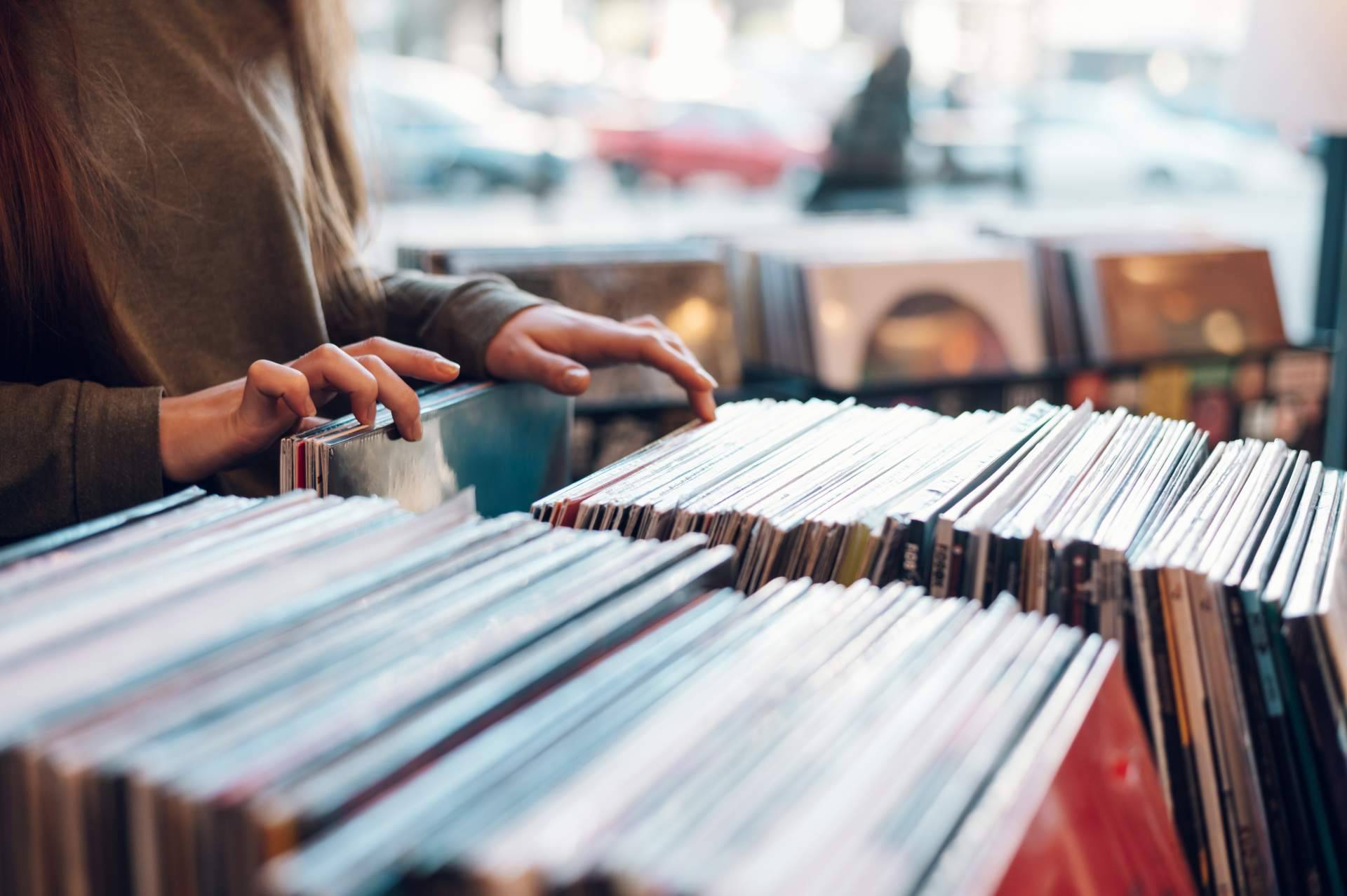 Fabricar un disco de vinilo personalizado de la mano de Kopyrecord