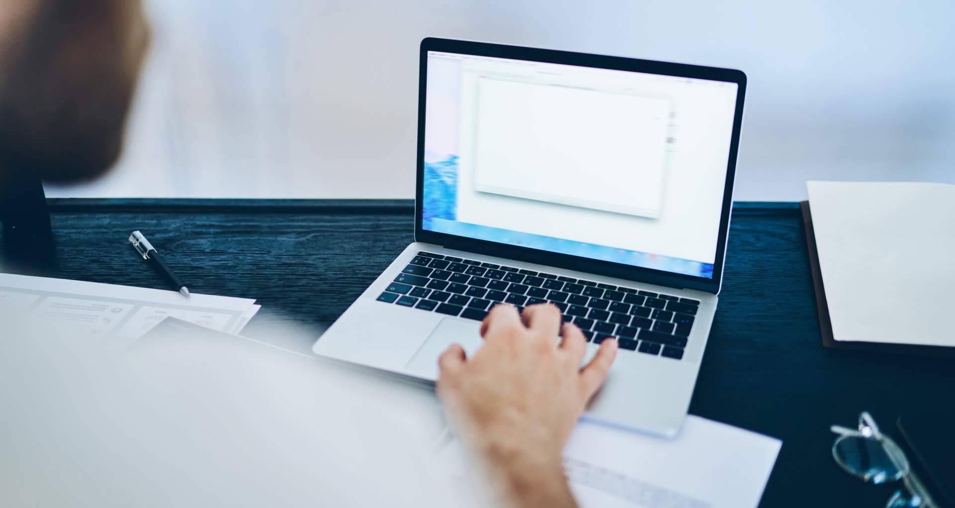ENEB, entre las mejores escuelas para estudiar máster online