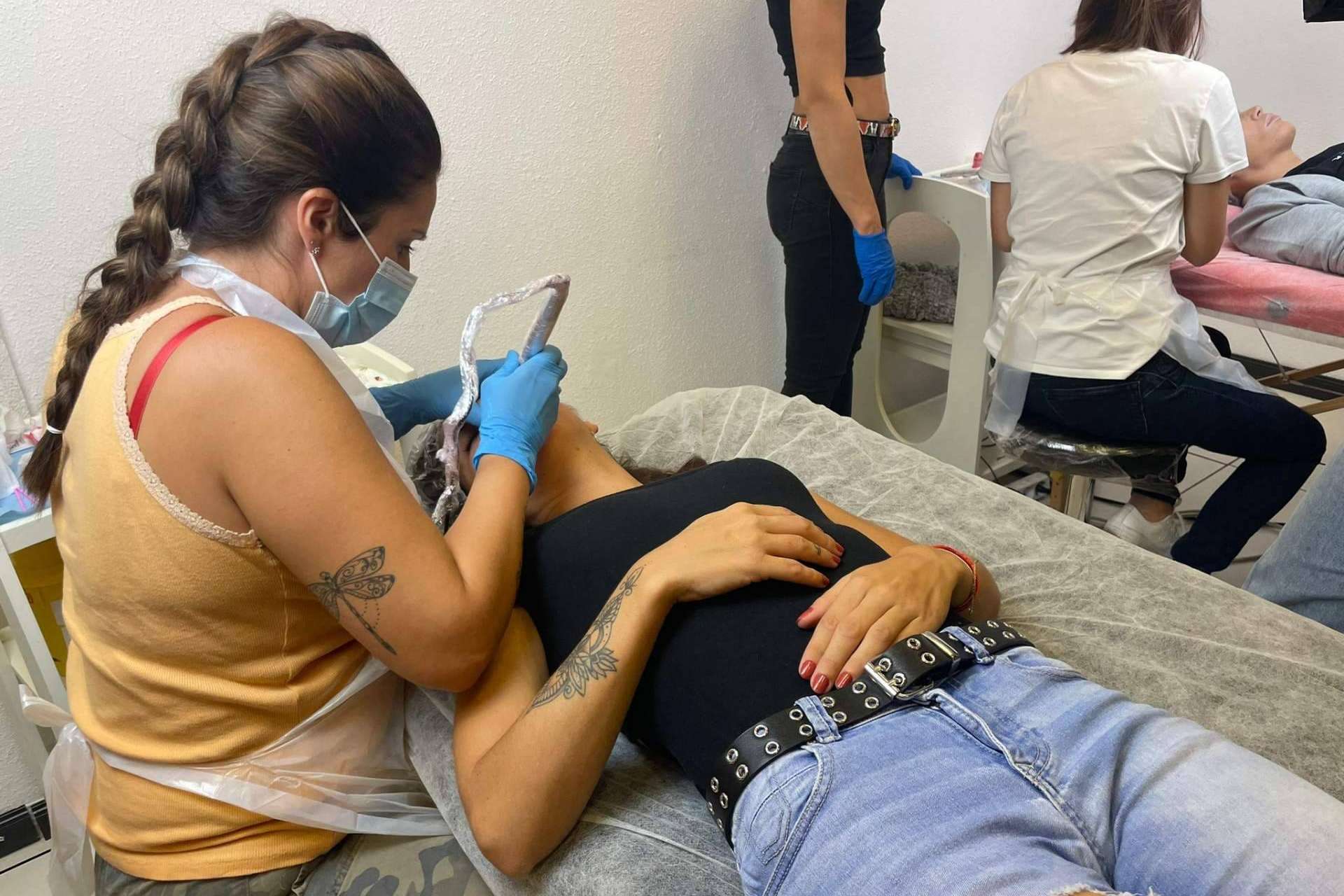 Tattoo School Madrid y su curso de microblading para profesionales