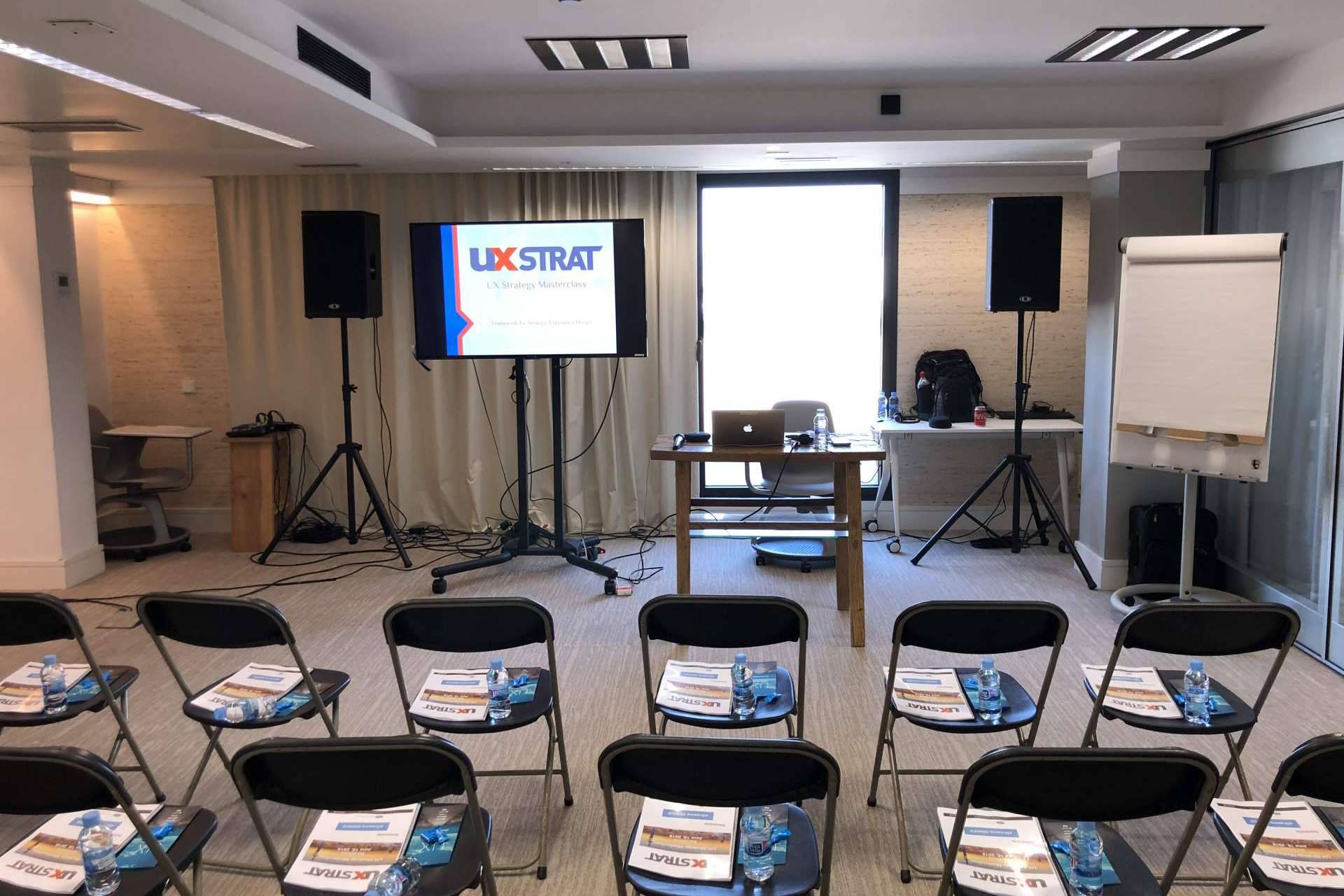 Alquilar Sonido ayuda a conseguir el éxito en eventos con su instalación técnica