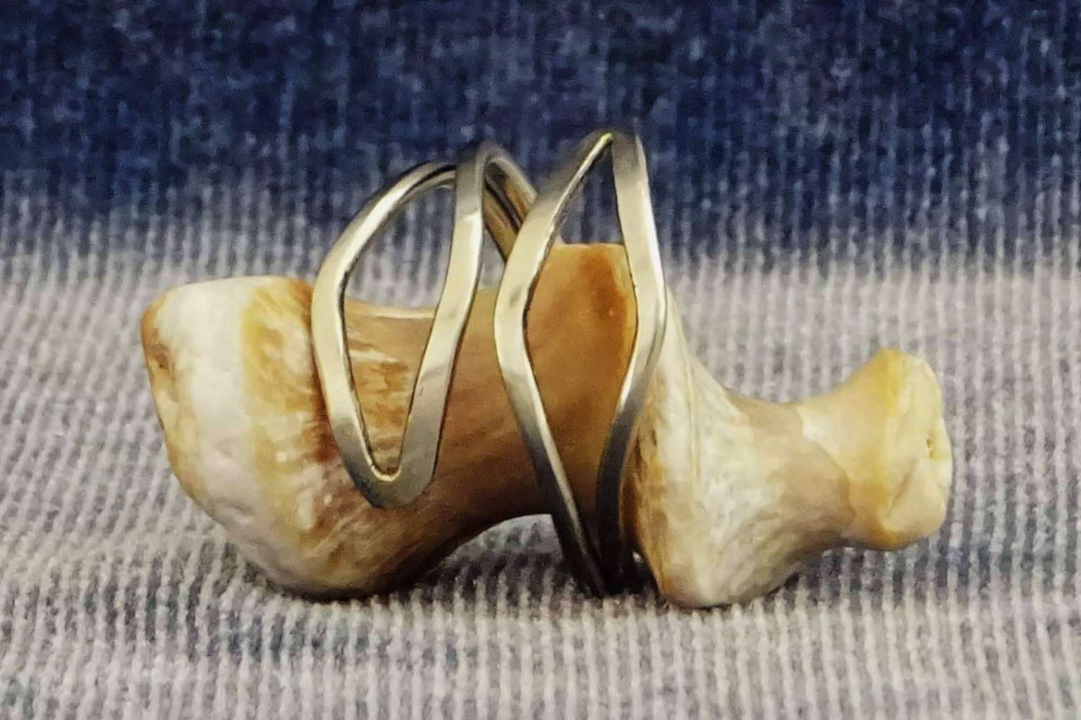La firma Ecolibrí ofrece joyas artesanales de plata