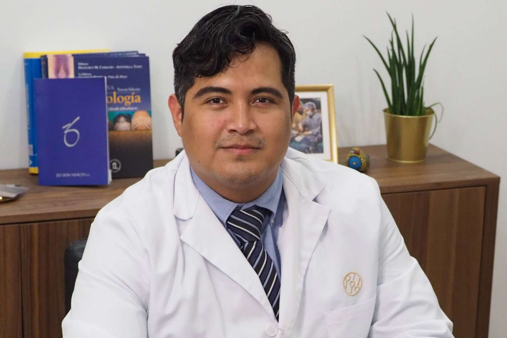 Quién es el doctor Espinosa Custodio y cuáles son los beneficios de la técnica FUE-DHI