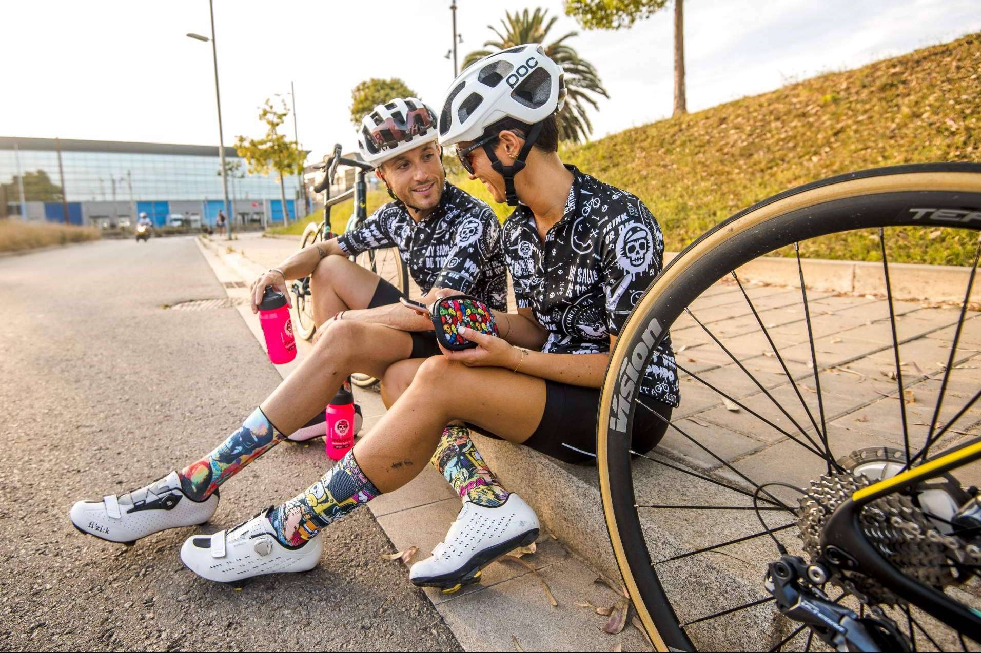 ¿Dónde encontrar artículos de regalo para ciclistas y deportistas? Maldita Buena Suerte