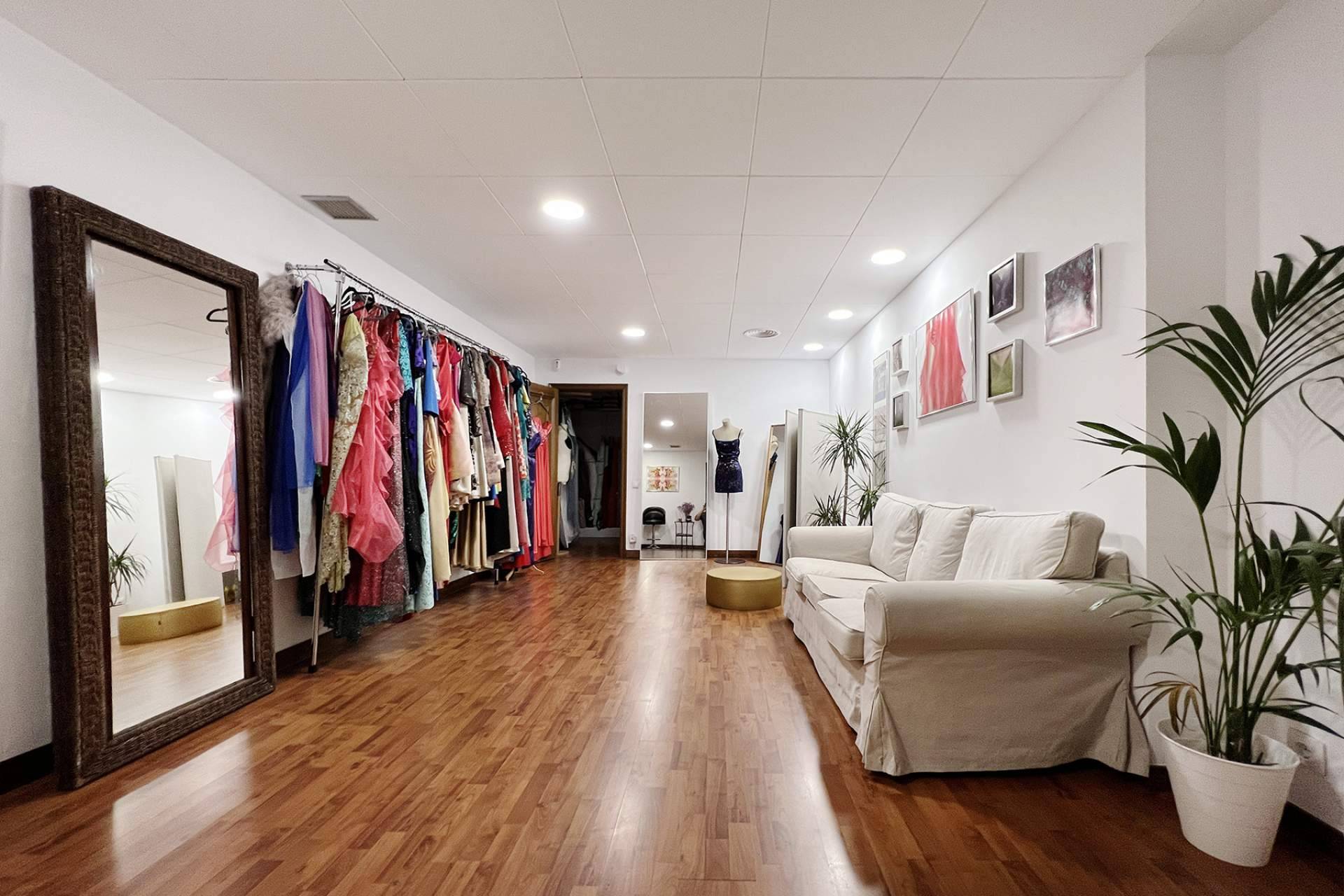 La apertura de un nuevo atelier de alta costura en Barcelona de la mano de la modista y diseñadora Lyudmyla Koroleva