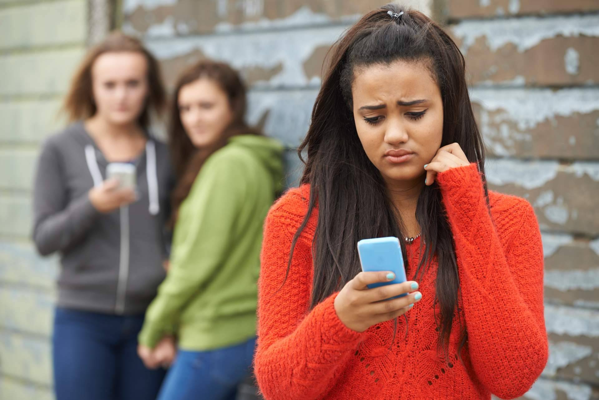 TQA Abogados sobre cómo proceder en casos de ciberacoso por redes sociales