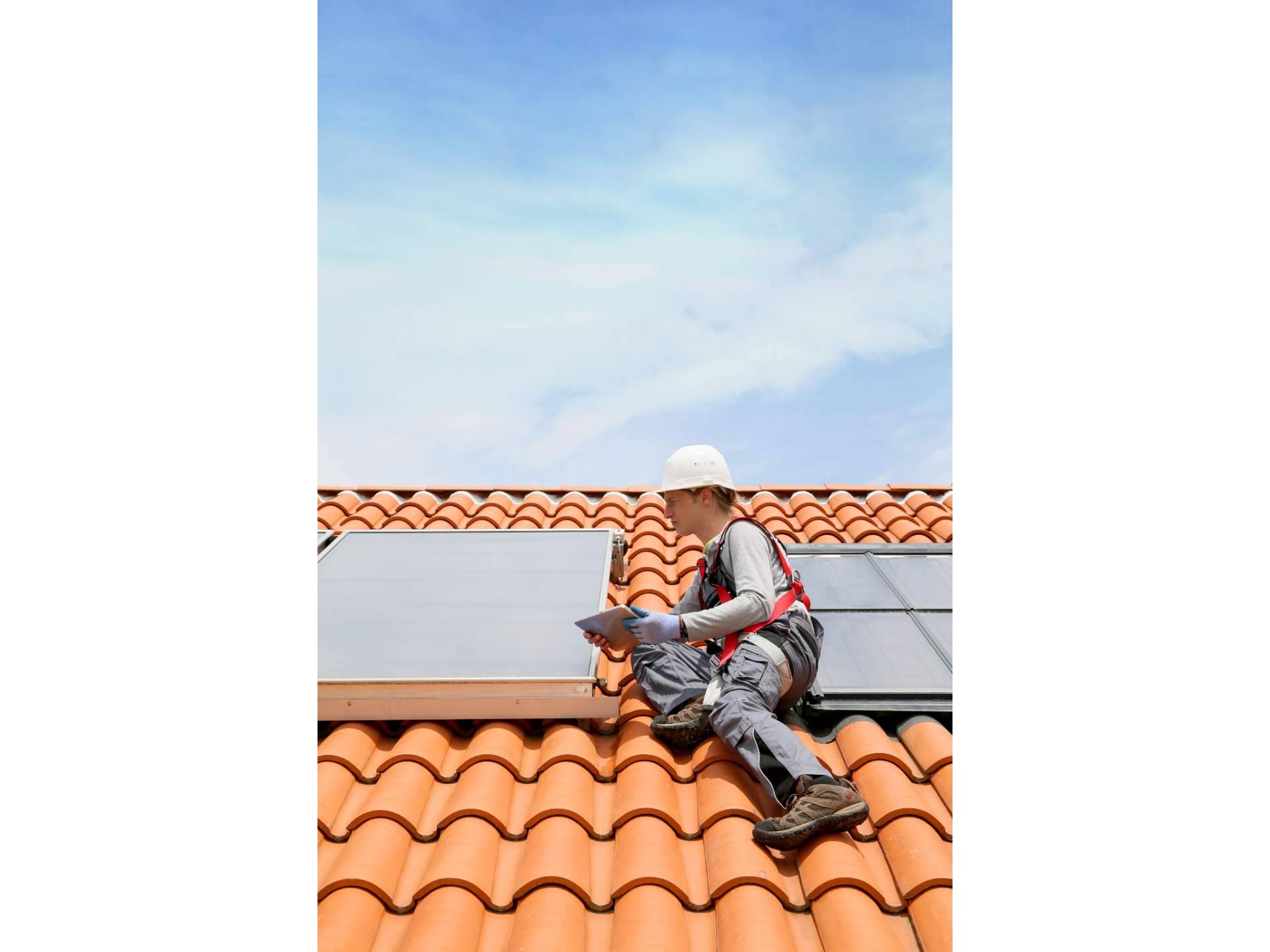 Placas solares para vecinos, el futuro del autoconsumo, según Soof