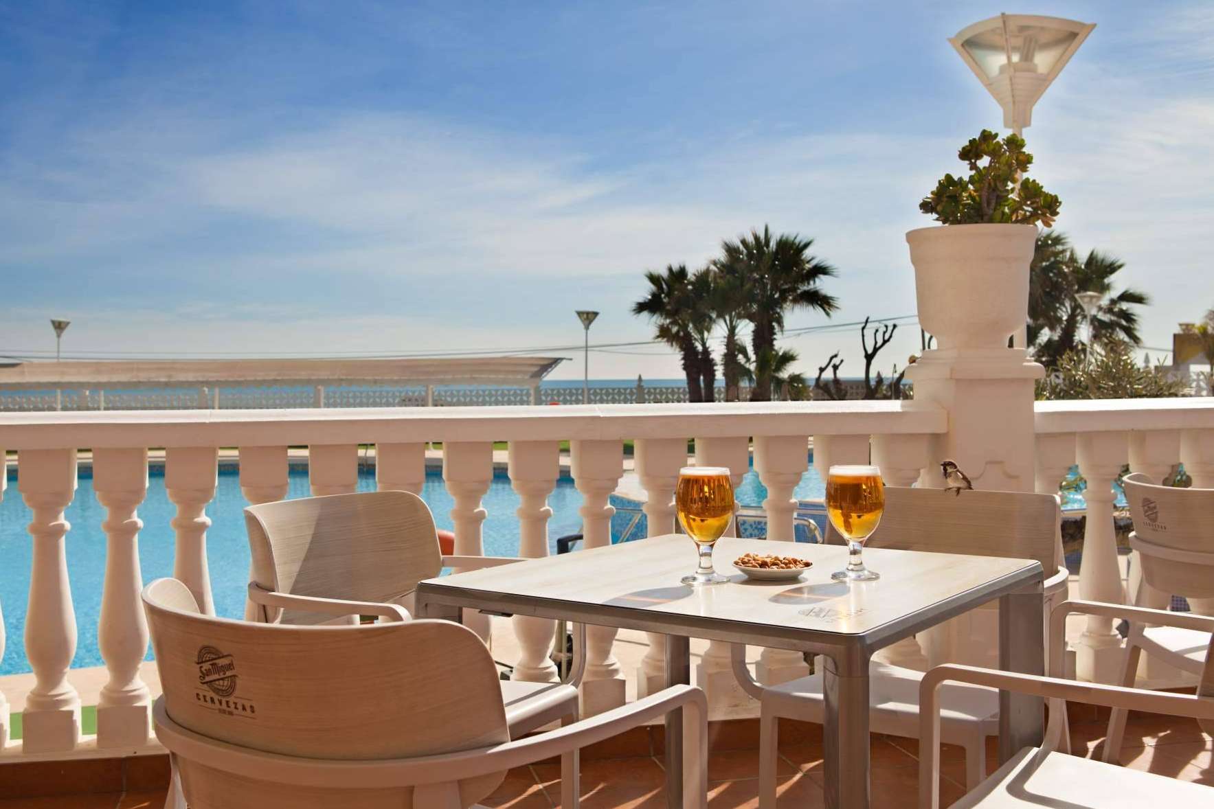 Valhotel, un alojamiento turístico para pasar esta temporada de vacaciones en las playas de Valencia