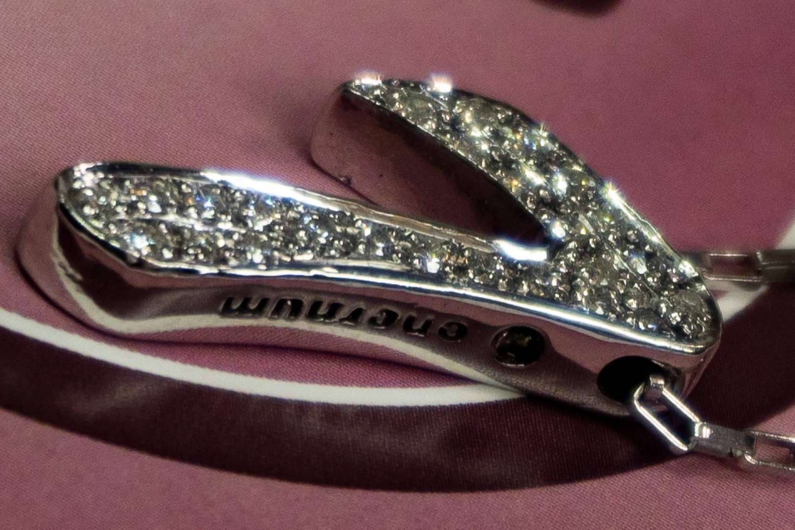 Enernum y su colección de joyas artesanales como regalo especial estas navidades