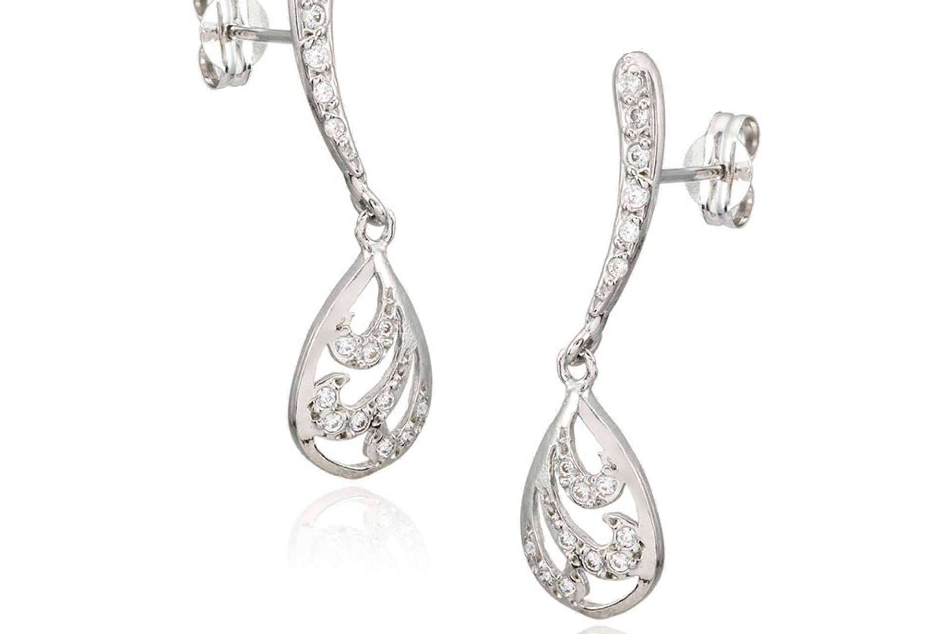 Naithelo ofrece joyas ideales para regalar en Navidad