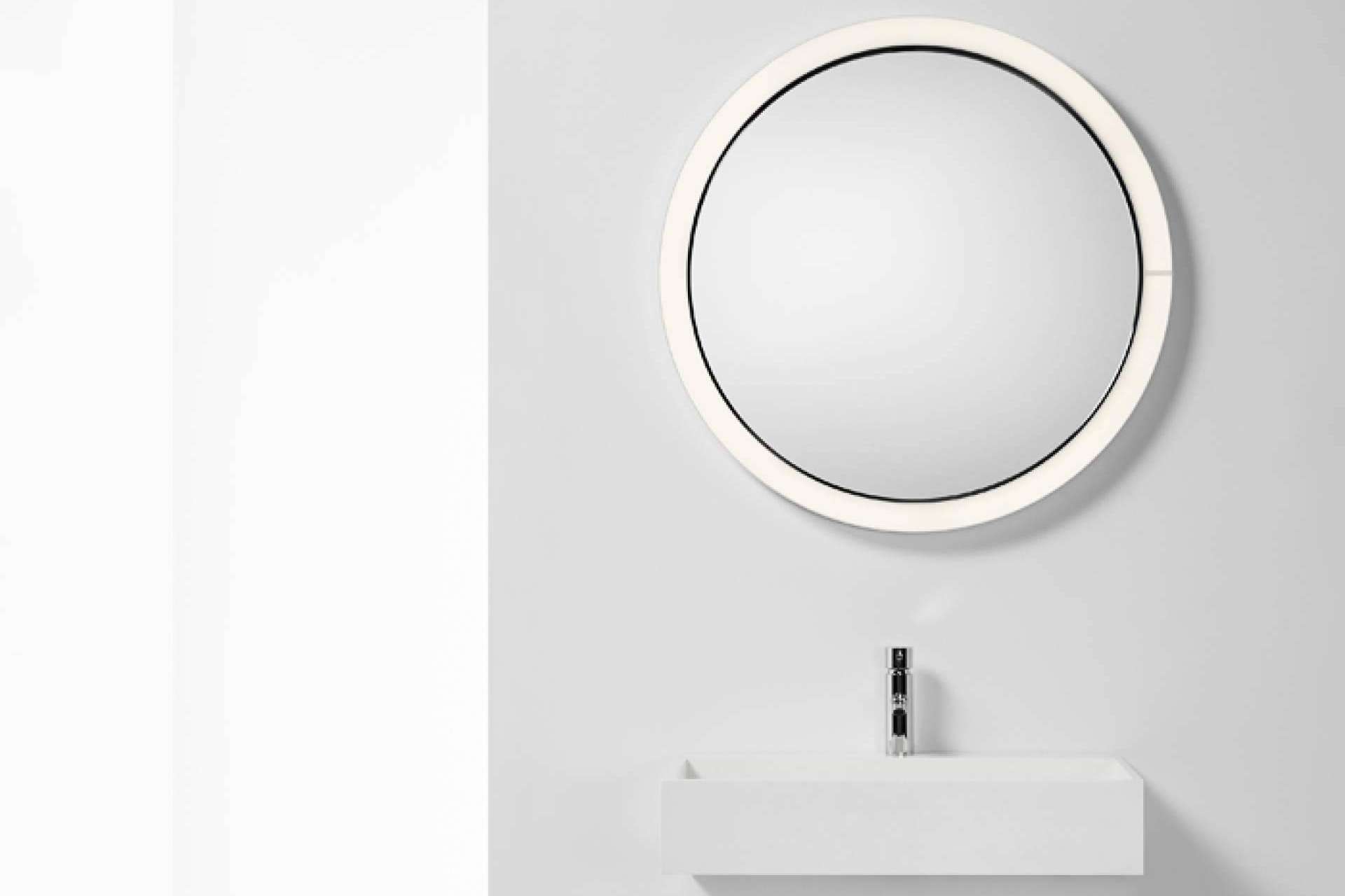 TR Moon es una lámpara especial para baños con la calidad y el diseño de la marca Insolit