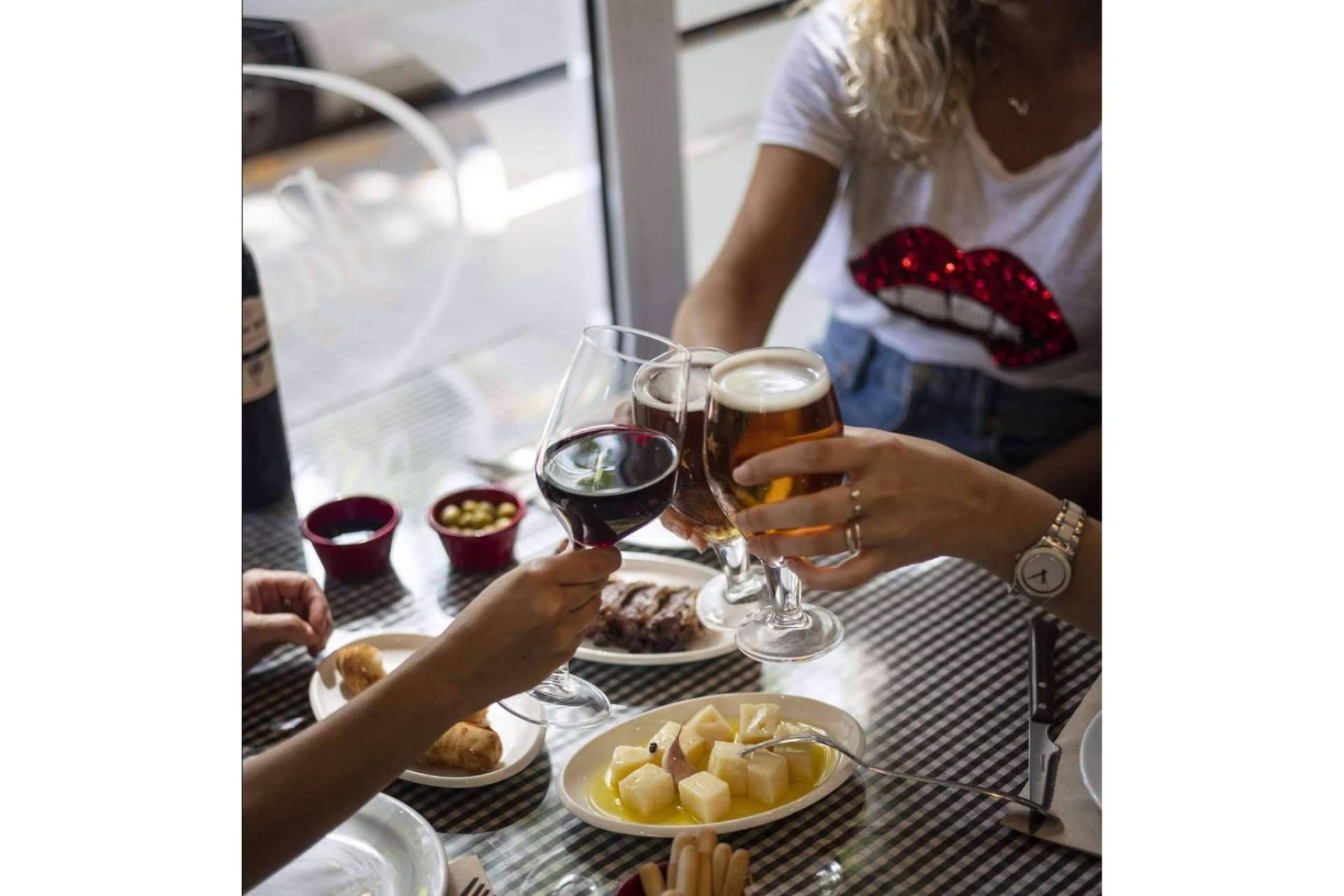 El restaurante de tapas Pasa Tapas se adapta al usuario