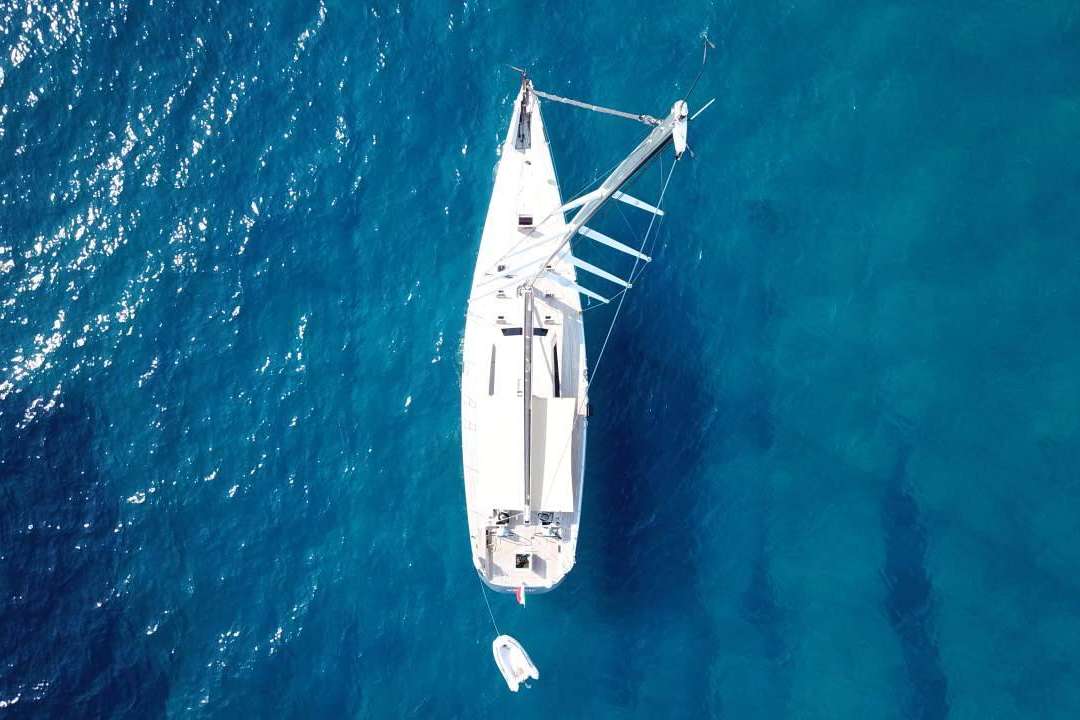 Navega y Comparte ofrece la posibilidad de alquilar un barco con o sin patrón