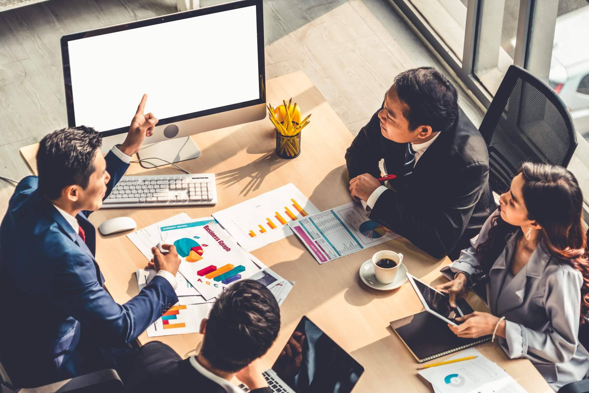 ¿Cómo de importante es el papel de las consultorías B2B para empresas del sector industrial?