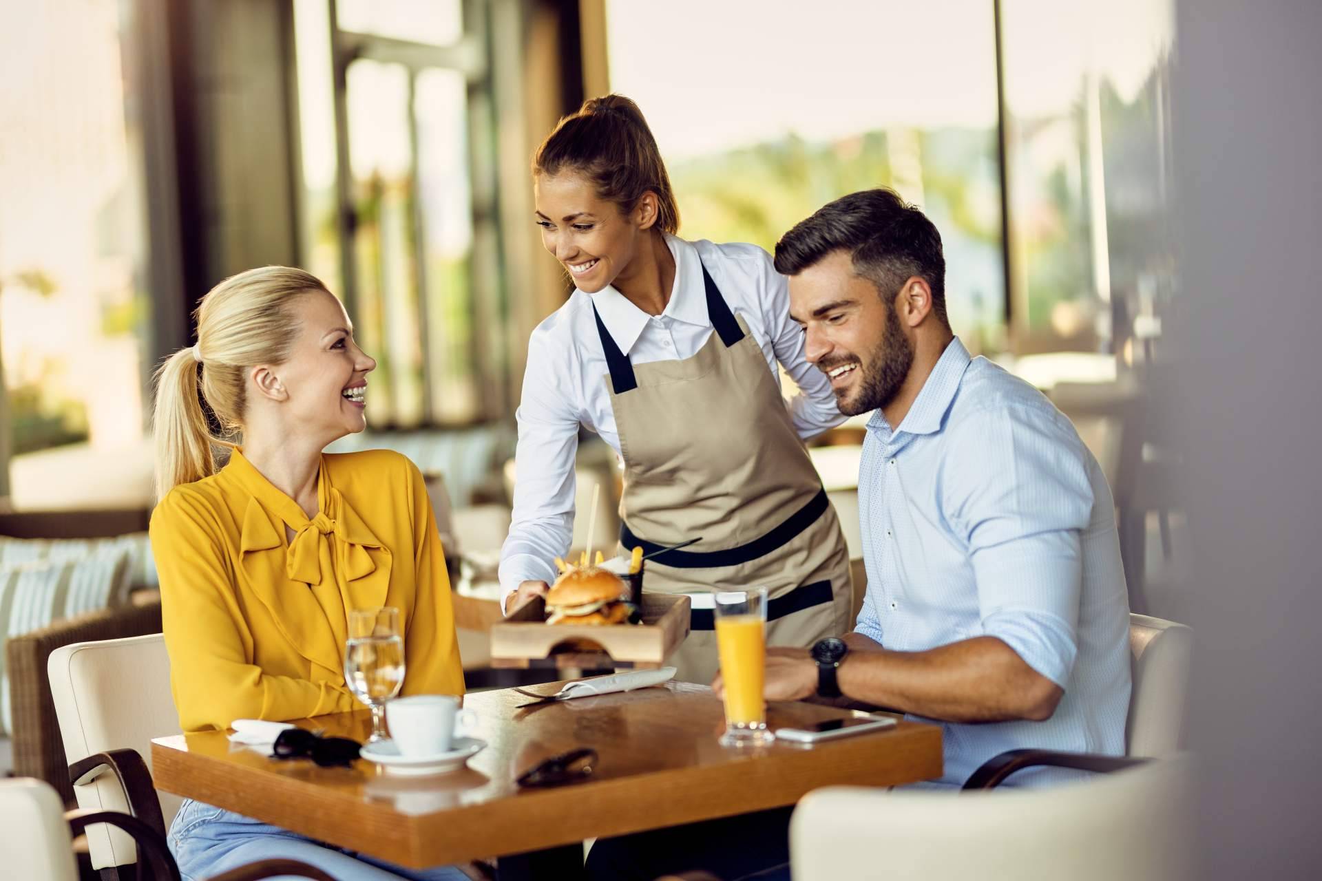 Aumentar la rotación de mesas con la telecomanda, un sistema innovador en el sector de la hostelería