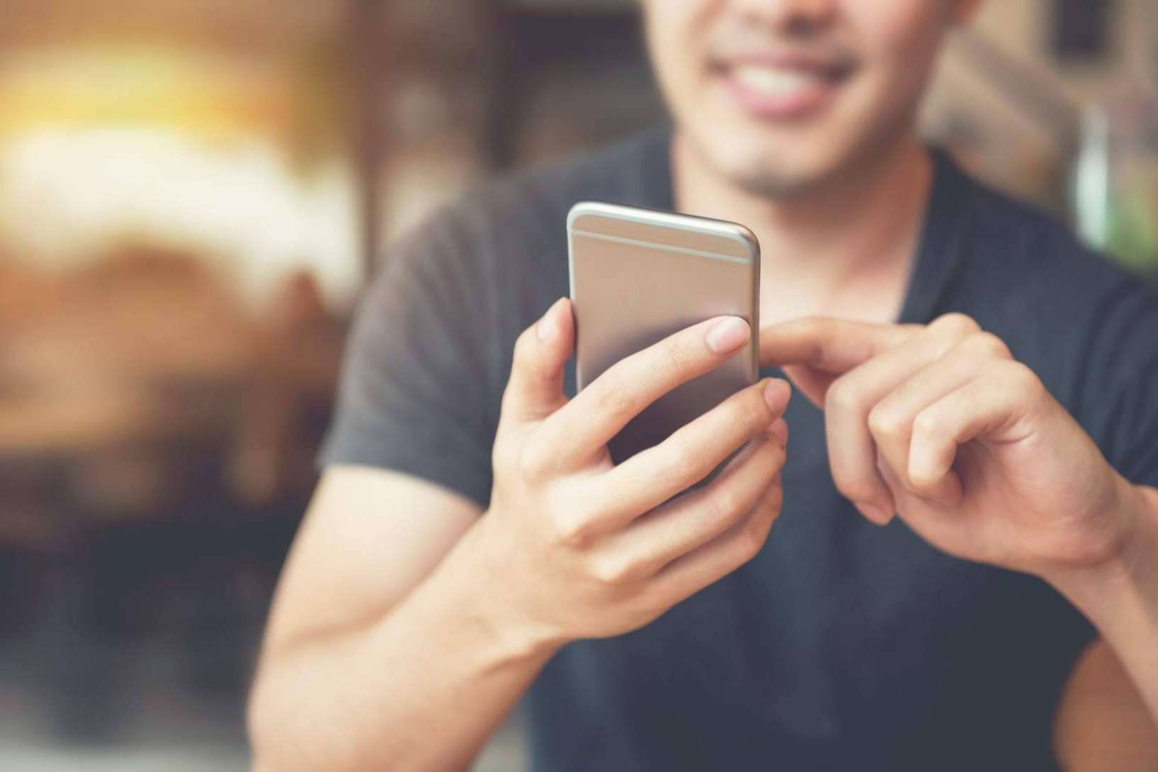 ¿Cuáles son las ventajas de comprar móviles reacondicionados?, por Apple Adictos
