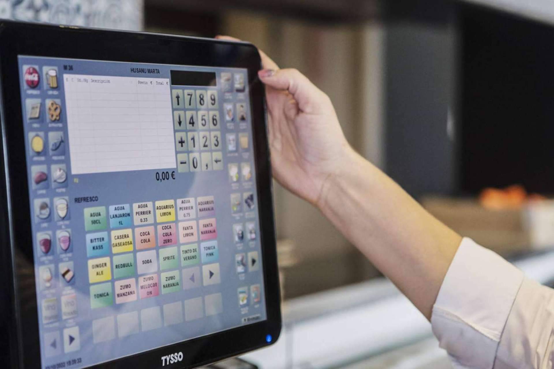 Optimizar el servicio de un negocio con el software especializado Hosteltáctil