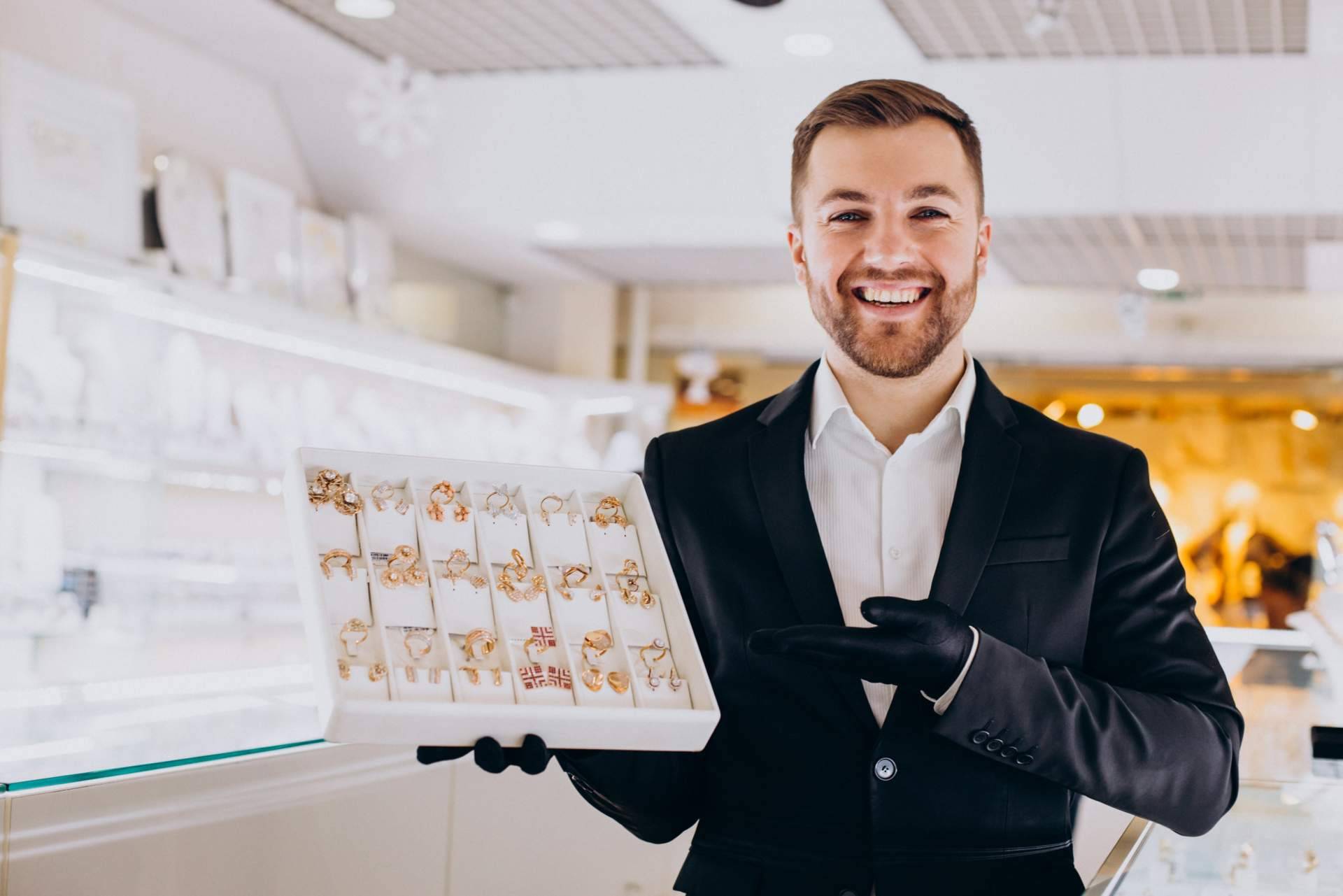 Un software para joyerías es un buen aliado para organizar los artículos, llevar el historial digital de los clientes y controlar el inventario diario
