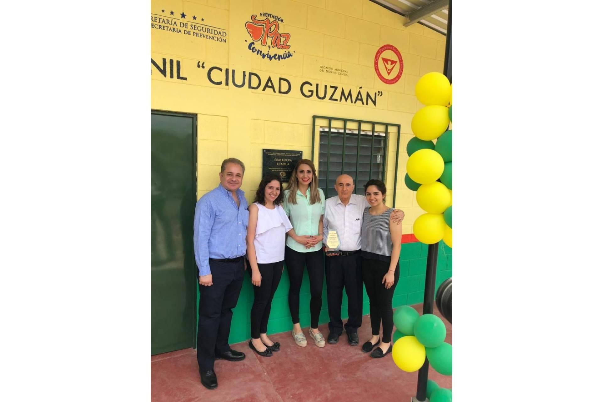 Elías Asfura y Fundación Marie apoyan proyecto educativo para jóvenes