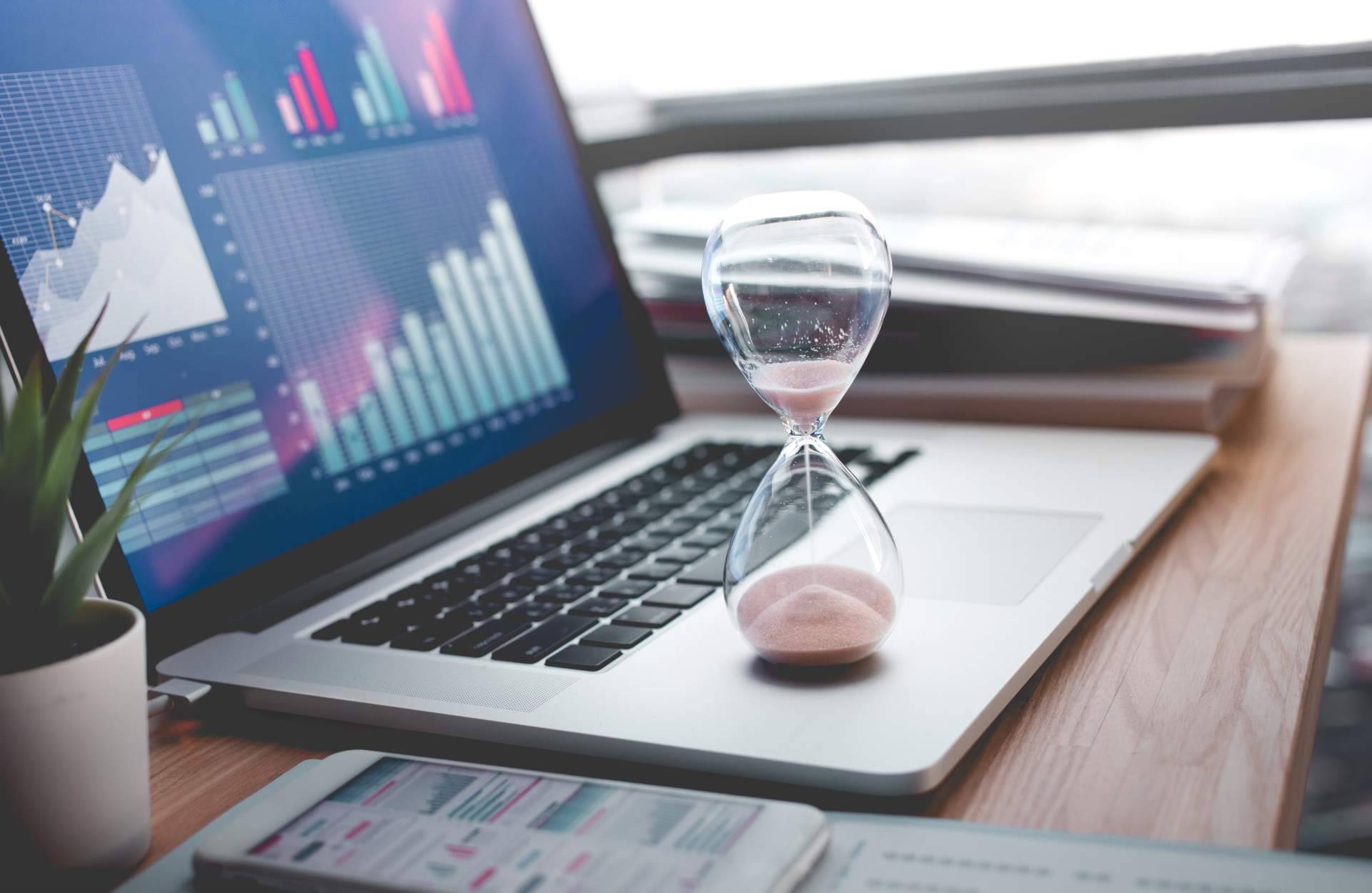 Se pone a disposición una versión gratuita del software de control horario INWOUT
