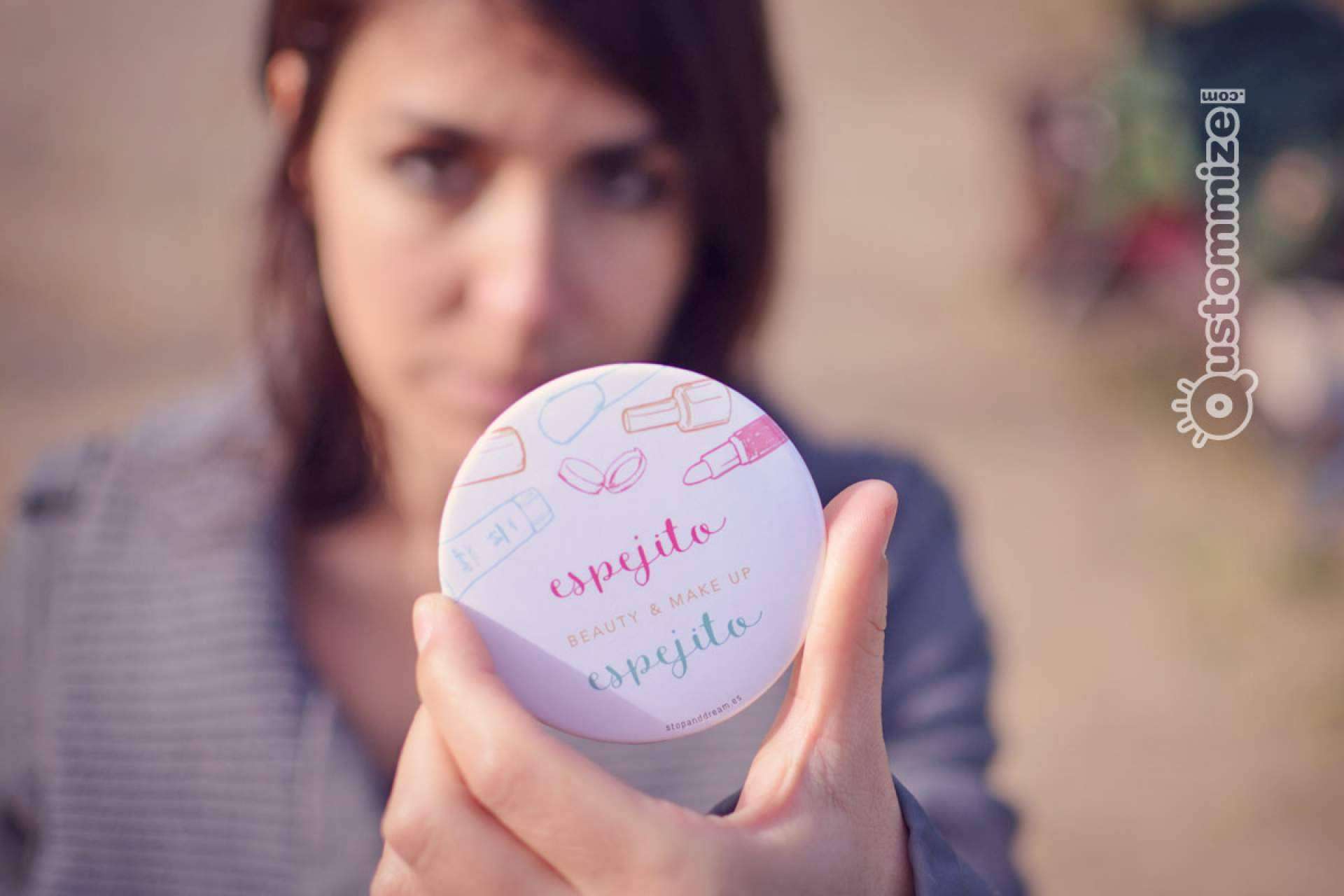 Los productos personalizados para regalos corporativos de Qustommize