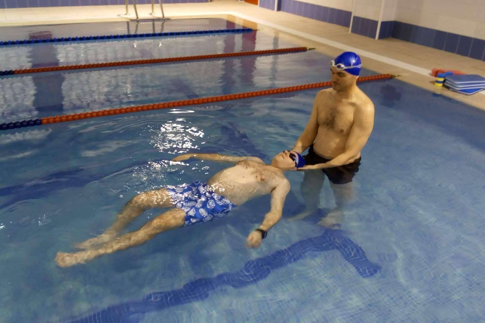 Superar el miedo al agua con el método de los cursos de natación Nadar Sin Miedo