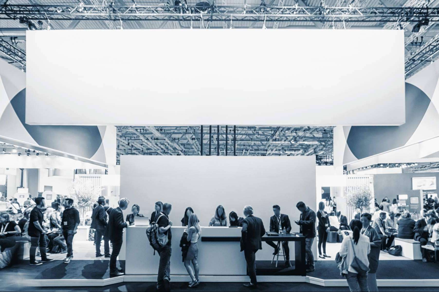 Ainos Publicidad crea y distribuye artículos personalizados para las ferias y eventos