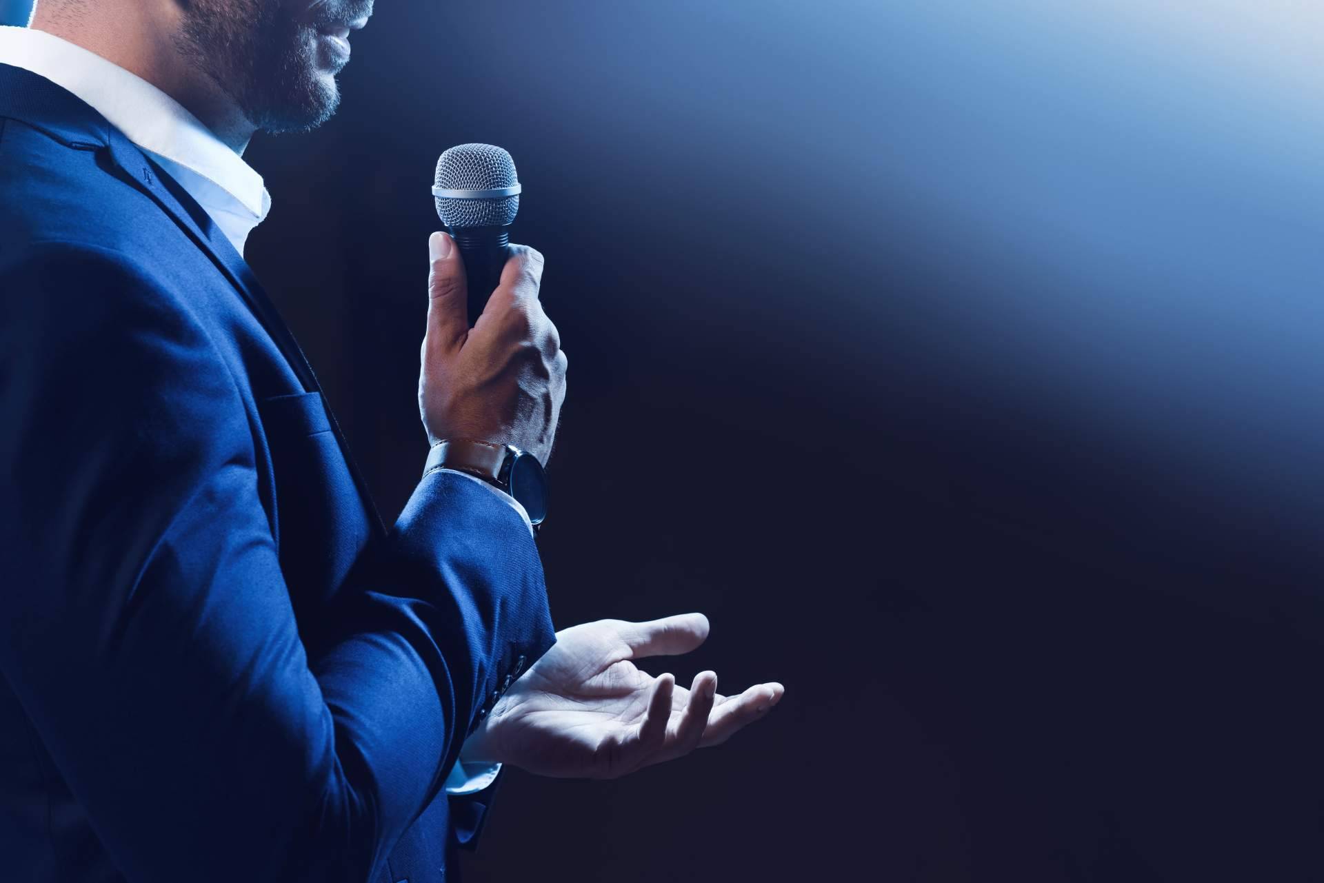 Aumentar el valor profesional hablando bien en público