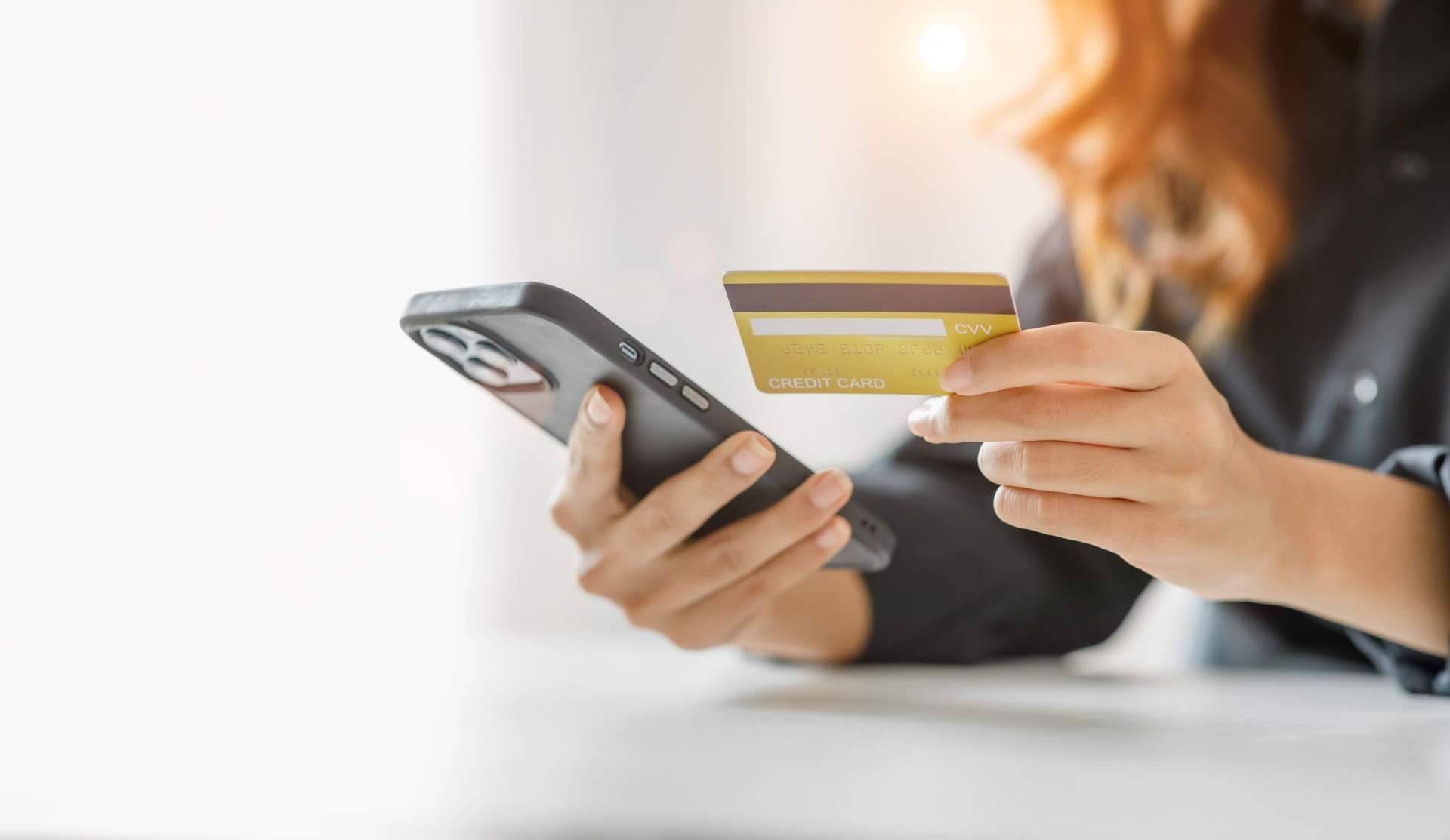 La plataforma para pagar con tarjeta por teléfono, PAYbyCALL