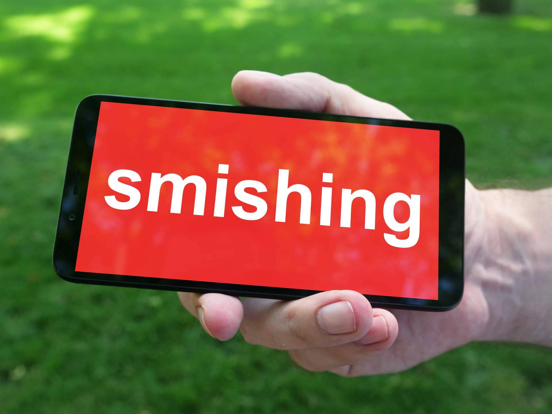 ¿En qué consiste la campaña de smishing suplantando a Netflix?