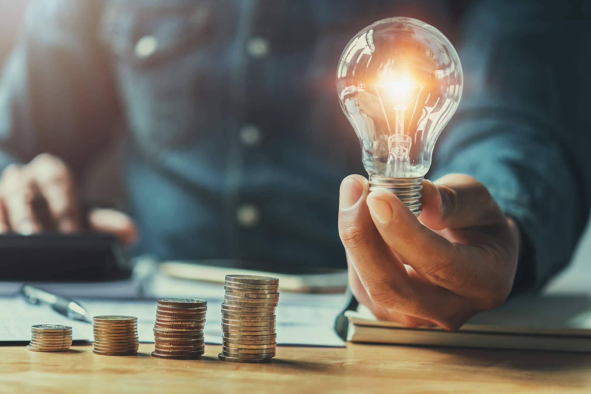 Ahorrar en la factura de la luz con un estudio gratuito del consumo
