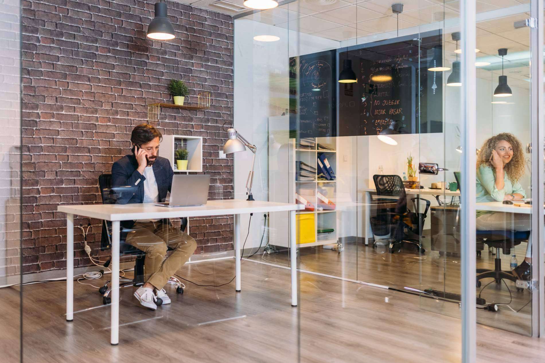 ¿Cuáles son las claves para trabajar en un coworking? La Guarida Creativa