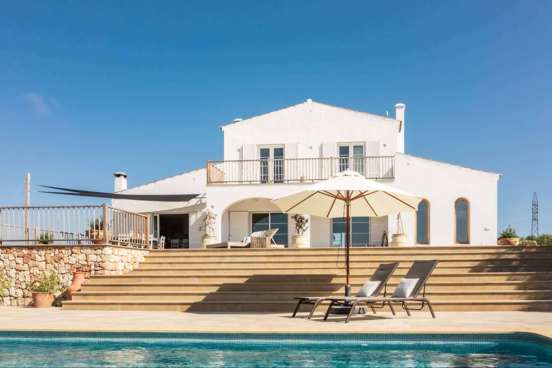 Comprar propiedades de lujo en áreas exclusivas de Menorca con Home Menorca