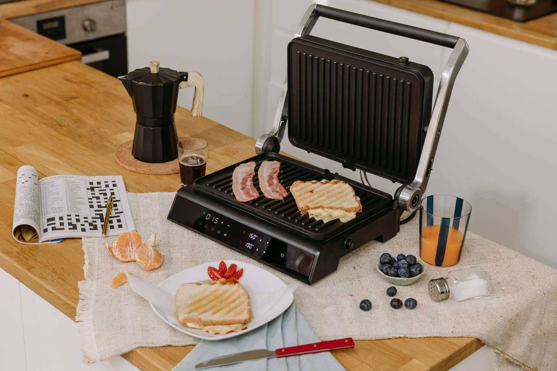¿Cuáles son las características y funcionalidades del grill digital de Mellerware?