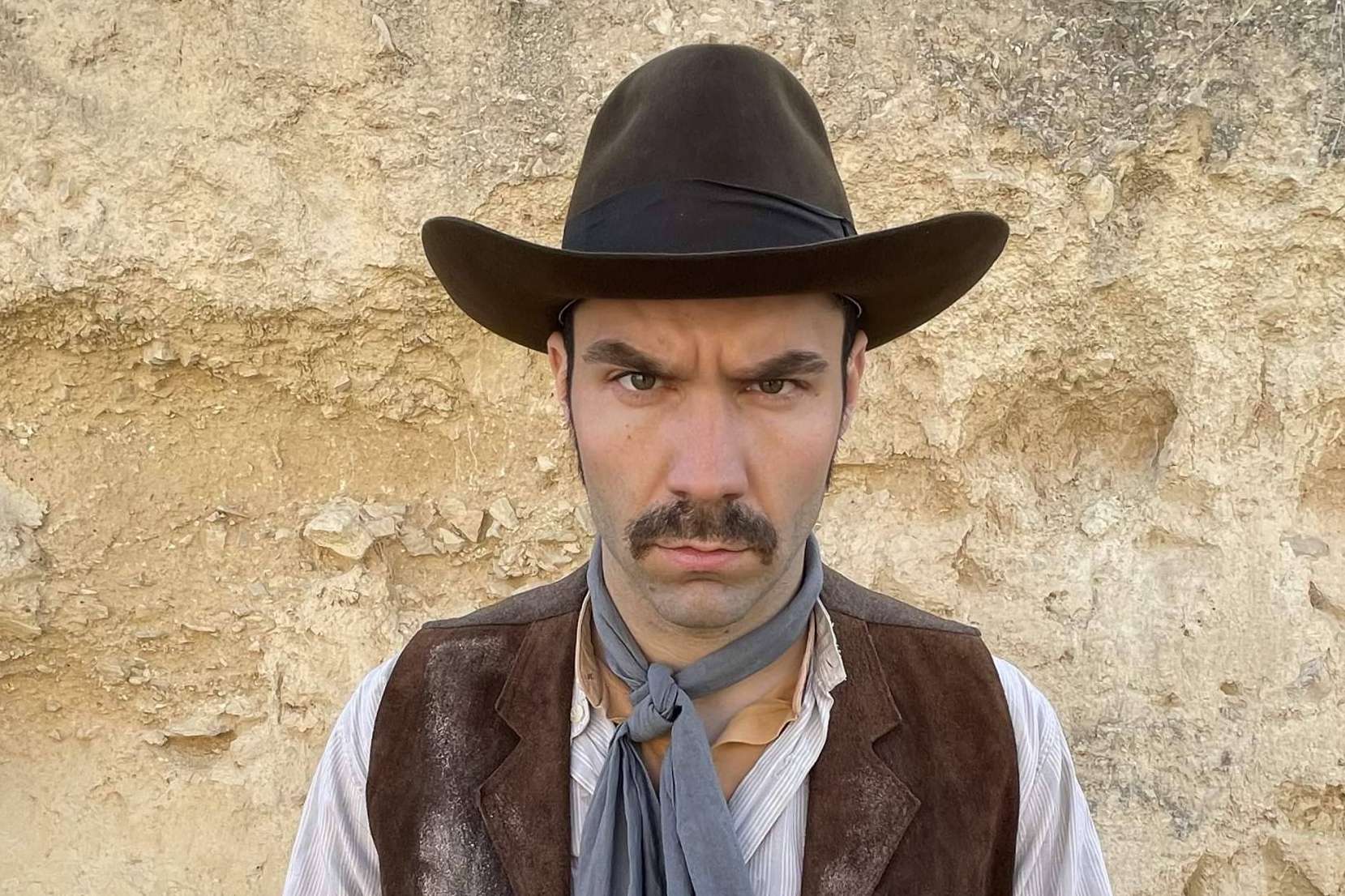La nueva serie de Amazon Prime 'Sin Huellas' cuenta con la empresa In Extremis