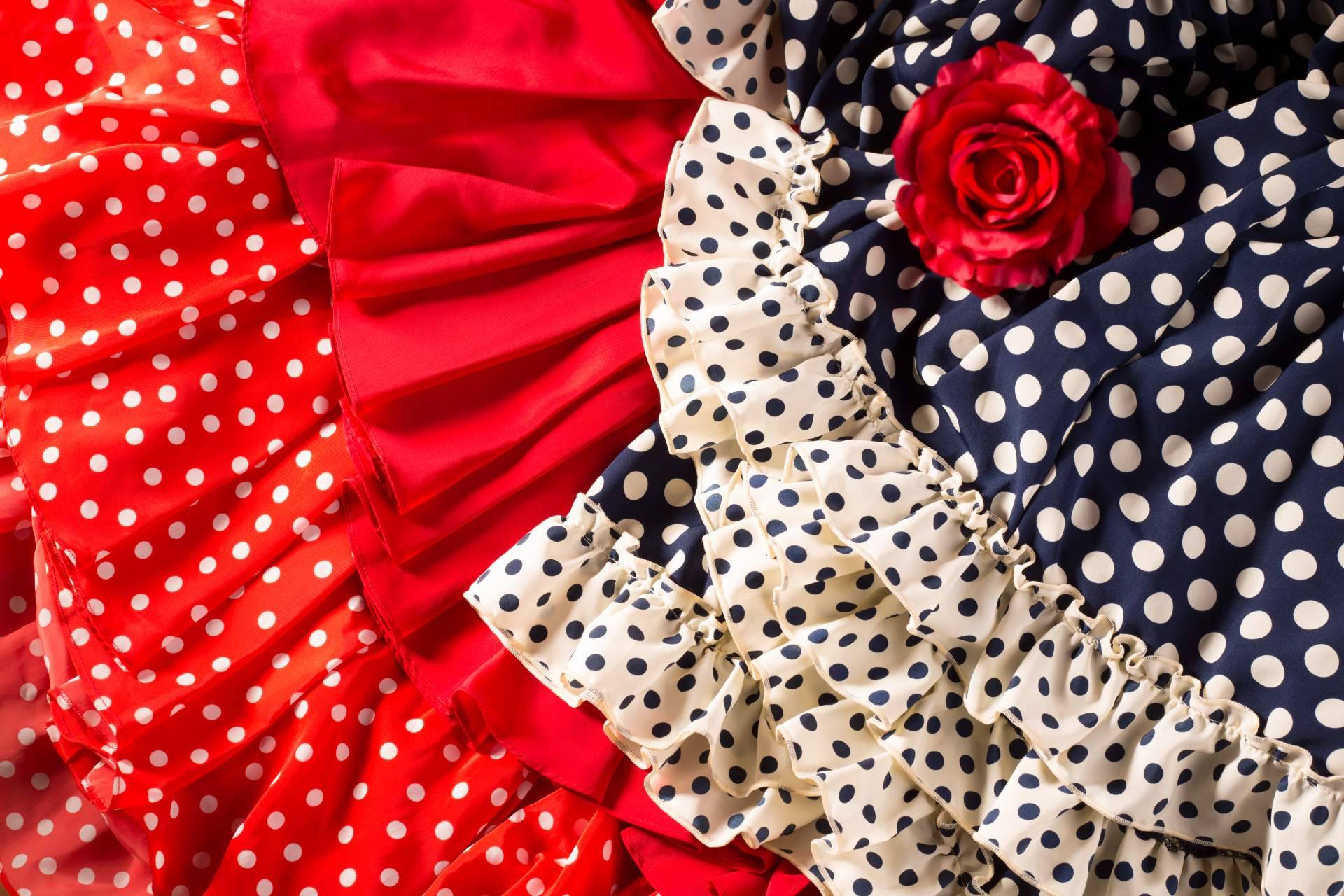 La nueva colección de trajes de flamenca 2023 de la tienda Viva La Feria
