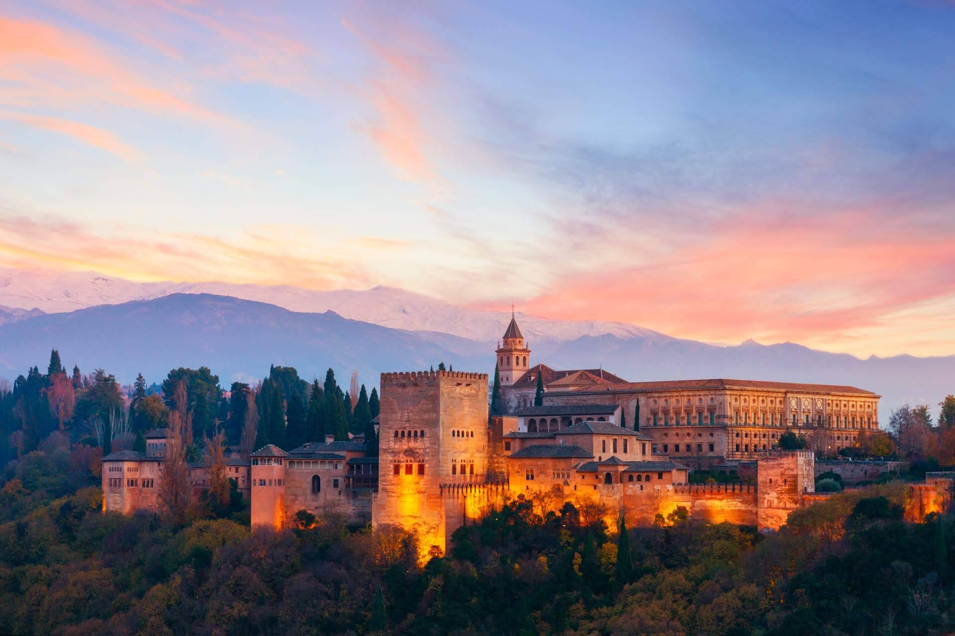 Pasiontur presenta su nueva marca Tickets Passion, dirigida a garantizar los tickets a Alhambra y otros monumentos de máxima afluencia para grupos turísticos