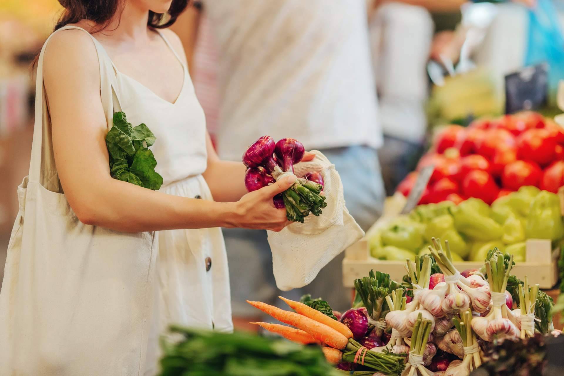 La plataforma mentta sobre la disminución del consumo de alimentos ecológicos