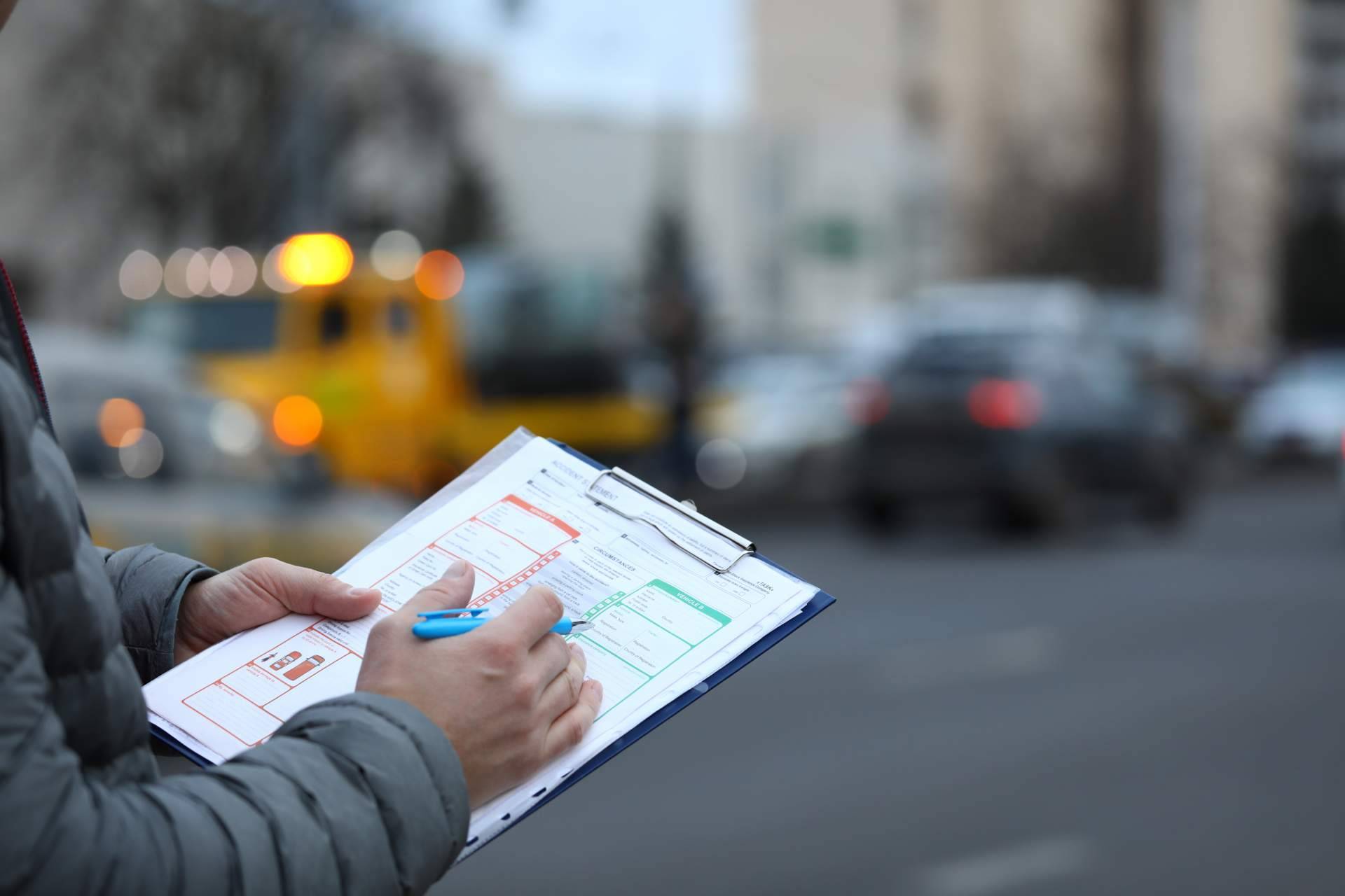 Solicitar un informe de tráfico por matrícula, con Inforautos