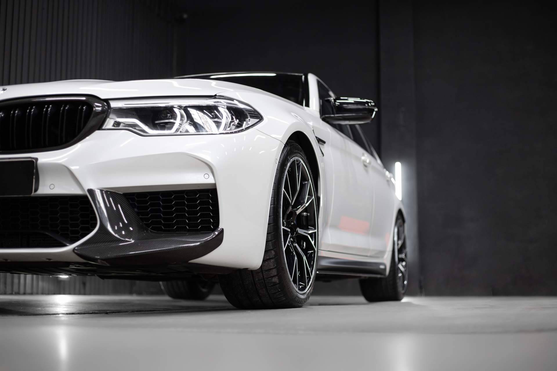 Radikal Cars facilita la compraventa coches lujo Murcia